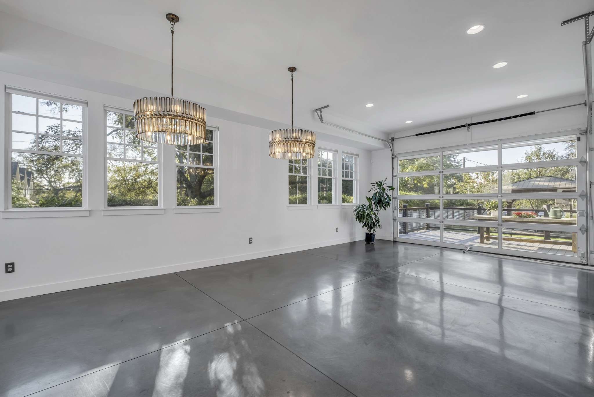 2501 Barton Avenue