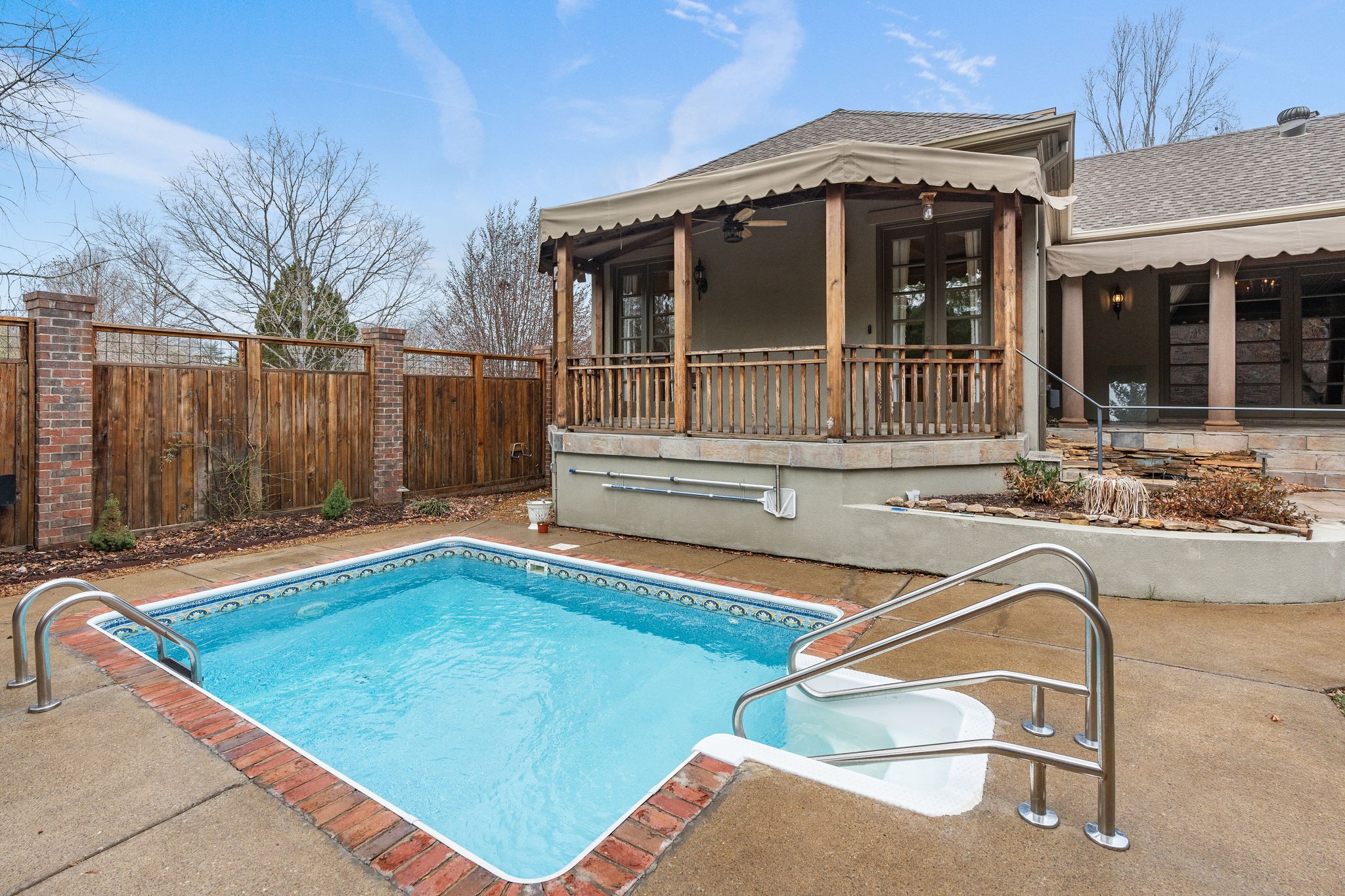 417 Prestwick Ct