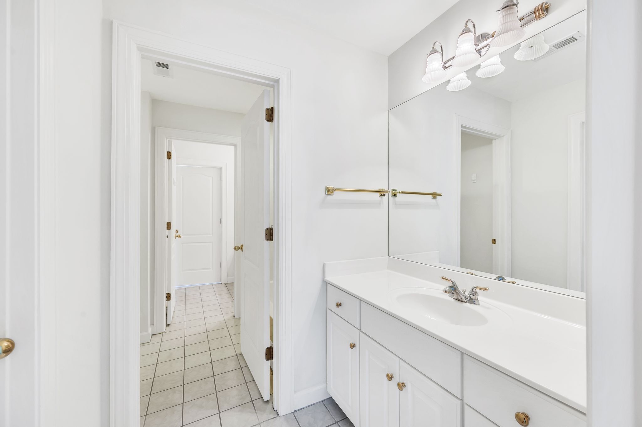 719 Huckleberry Trail