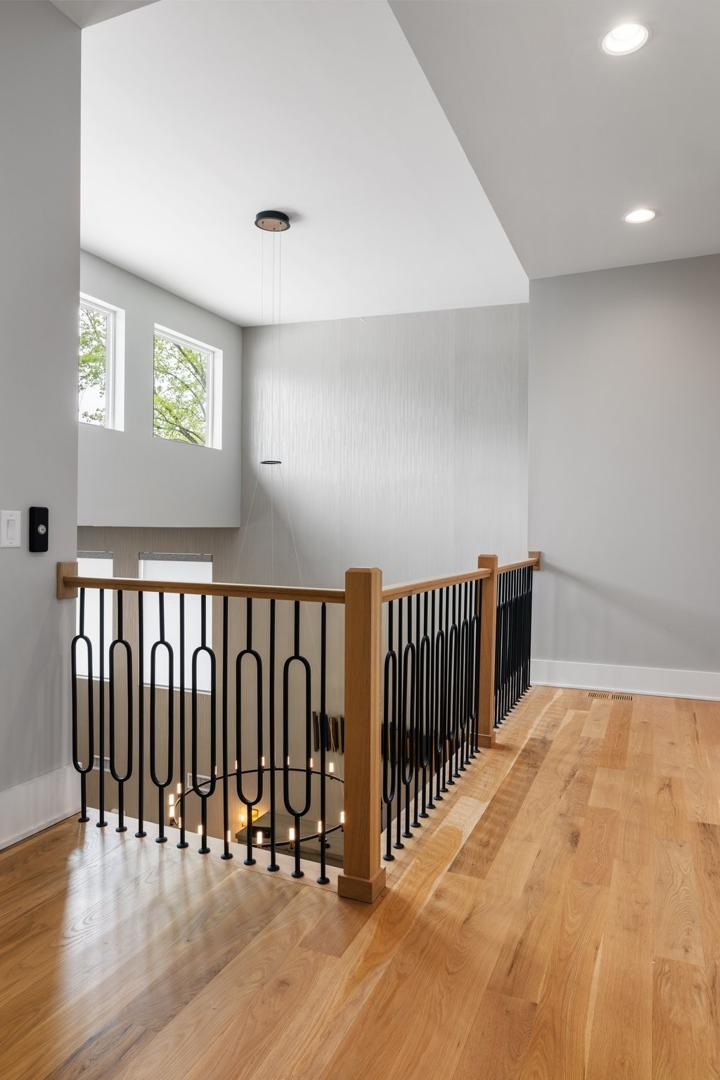 3911 Albert Dr