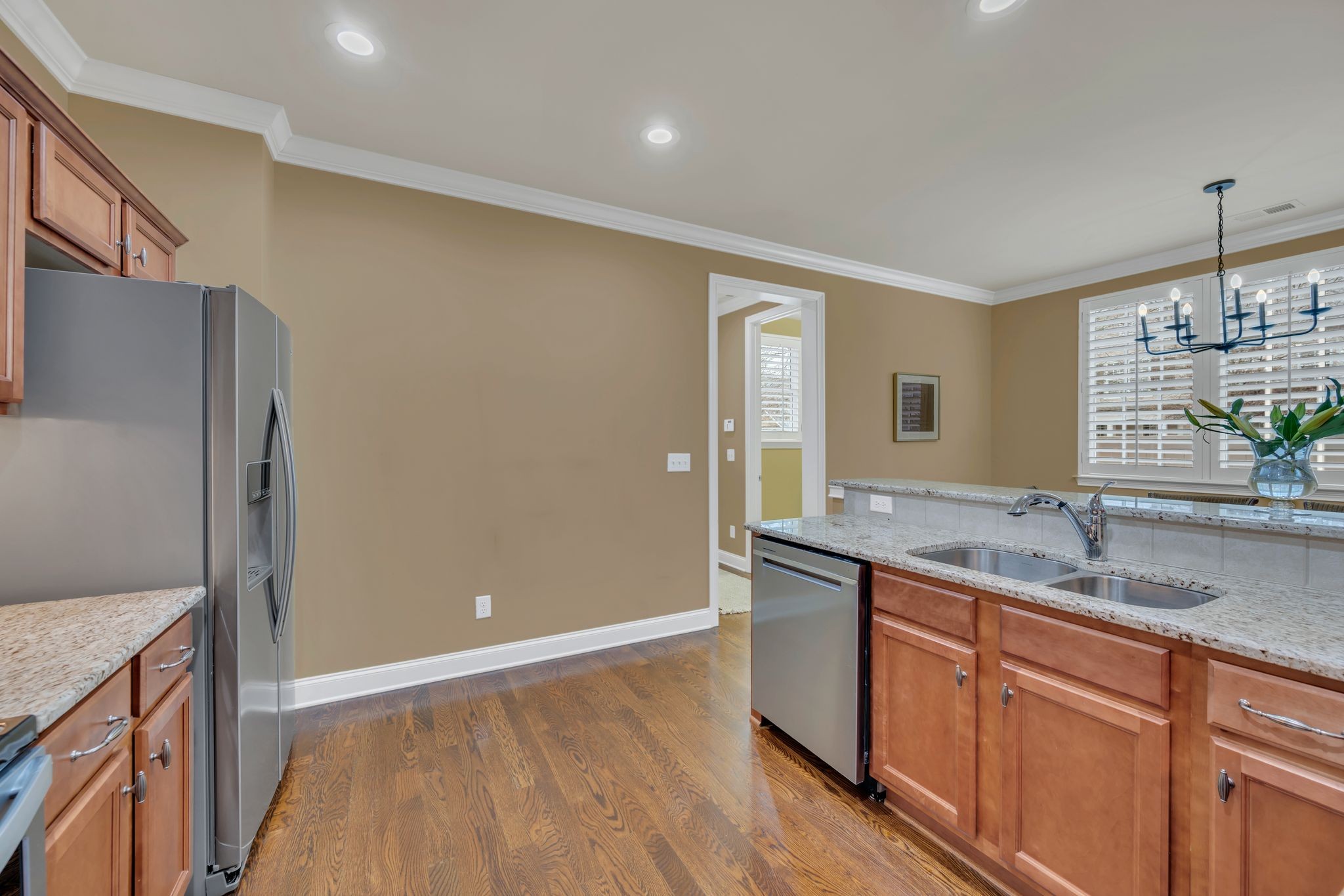 310 Byron Way