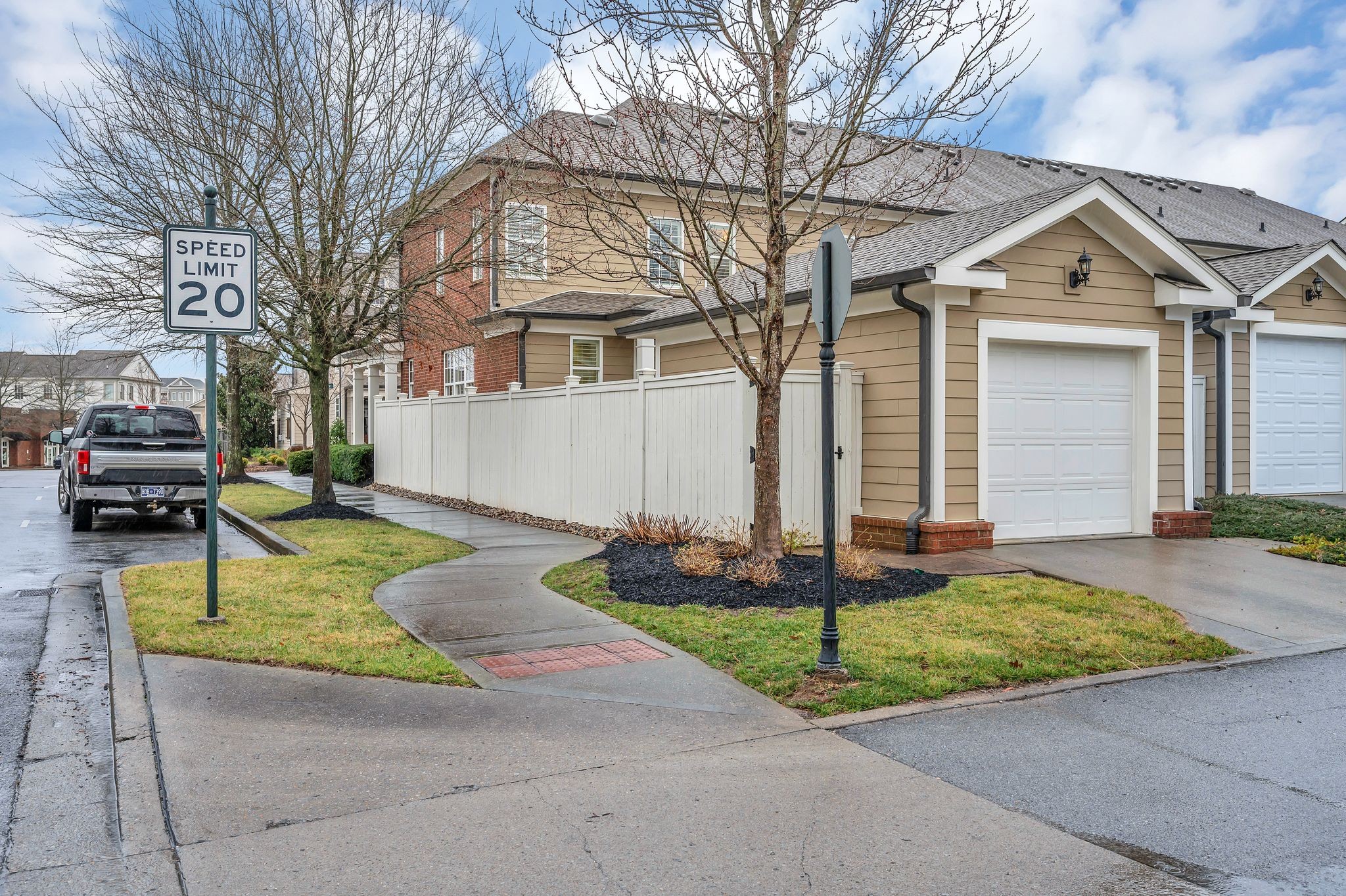 310 Byron Way