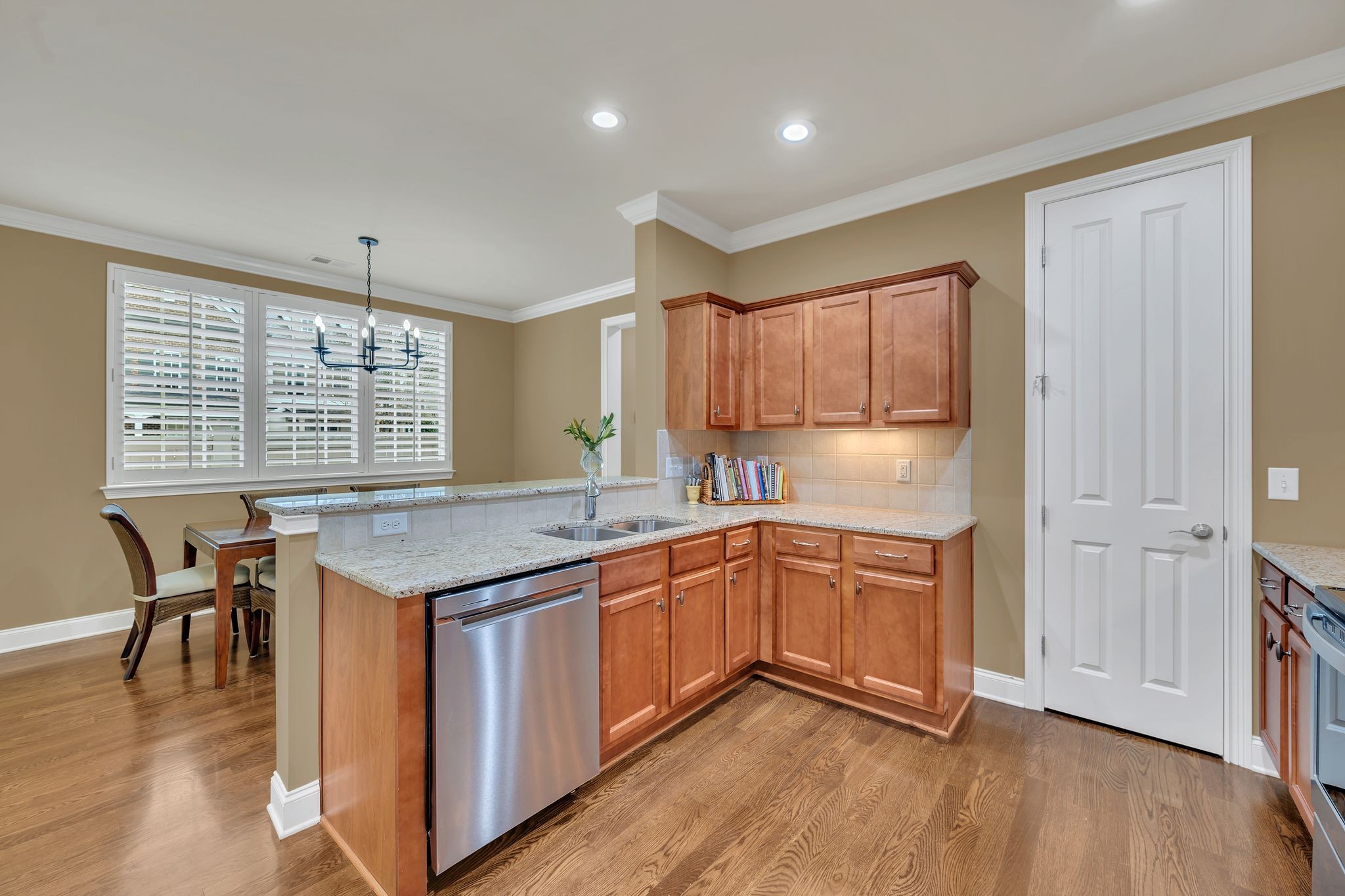 310 Byron Way
