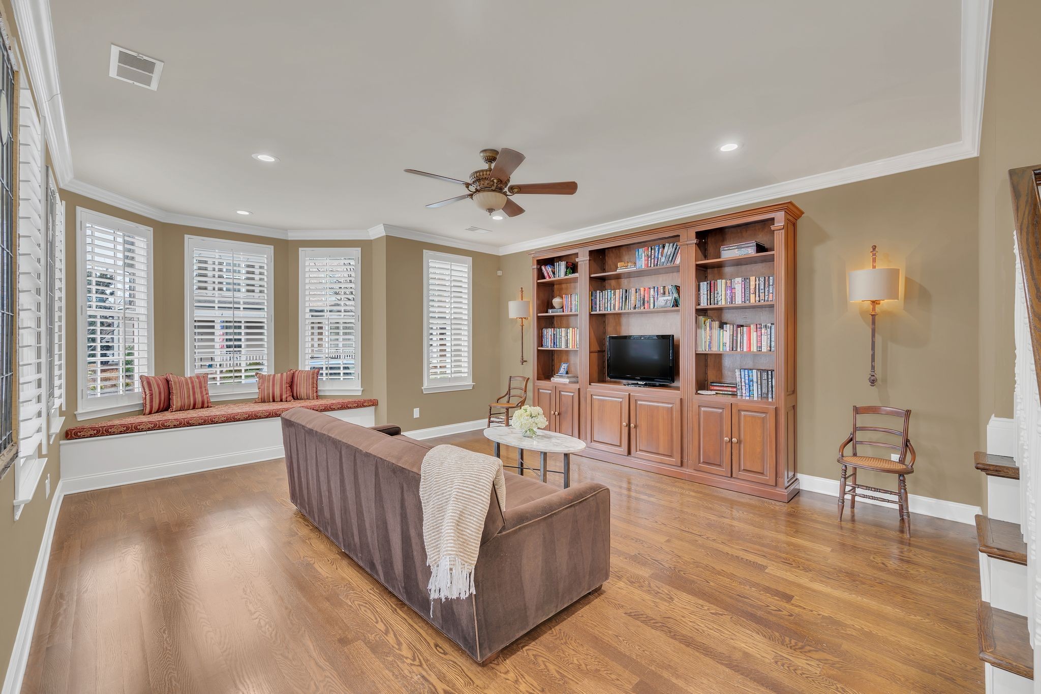 310 Byron Way