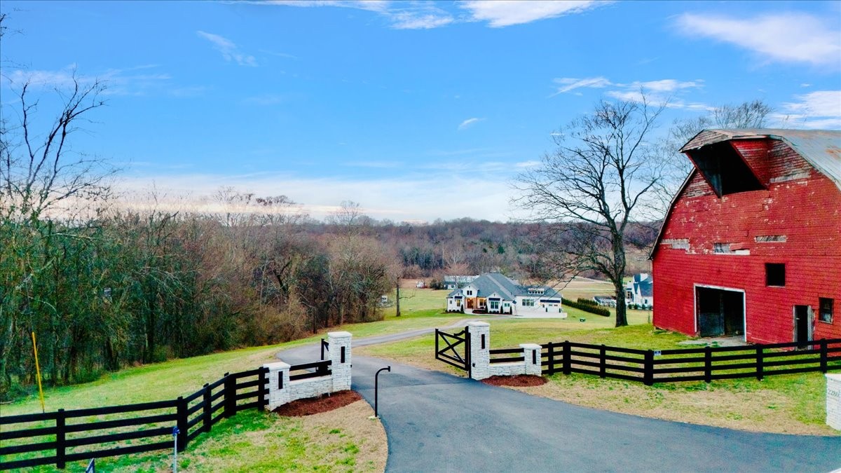 2280 Lewisburg Pike