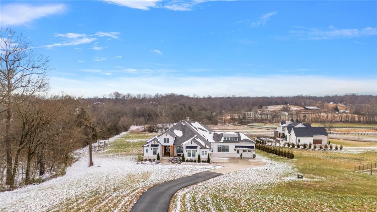 2280 Lewisburg Pike