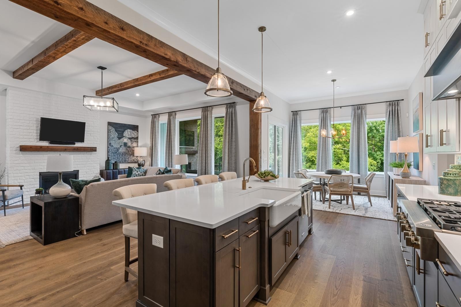 4738 Majestic Meadows