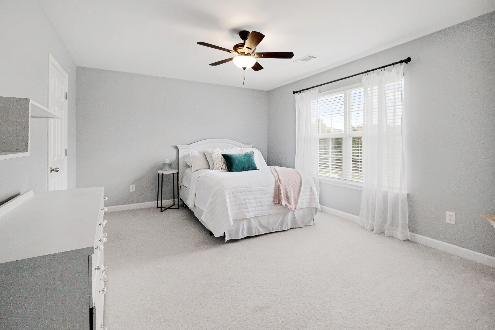 1748 Liberty Pike