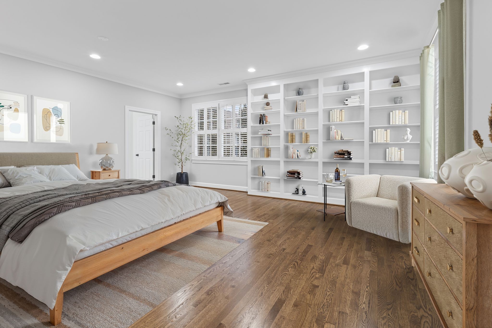 709 Overton Park