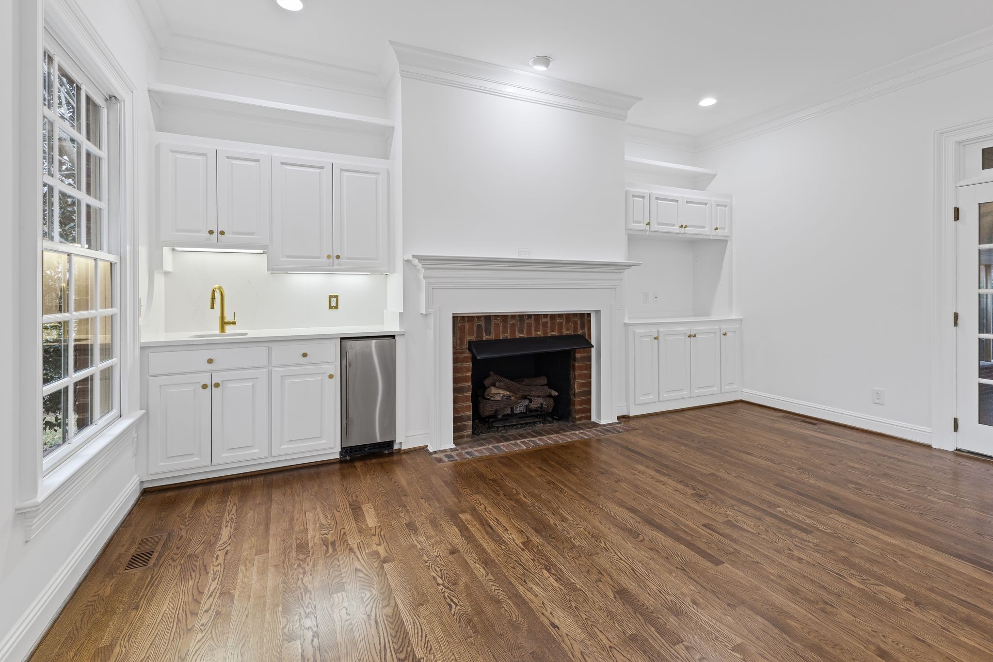 709 Overton Park