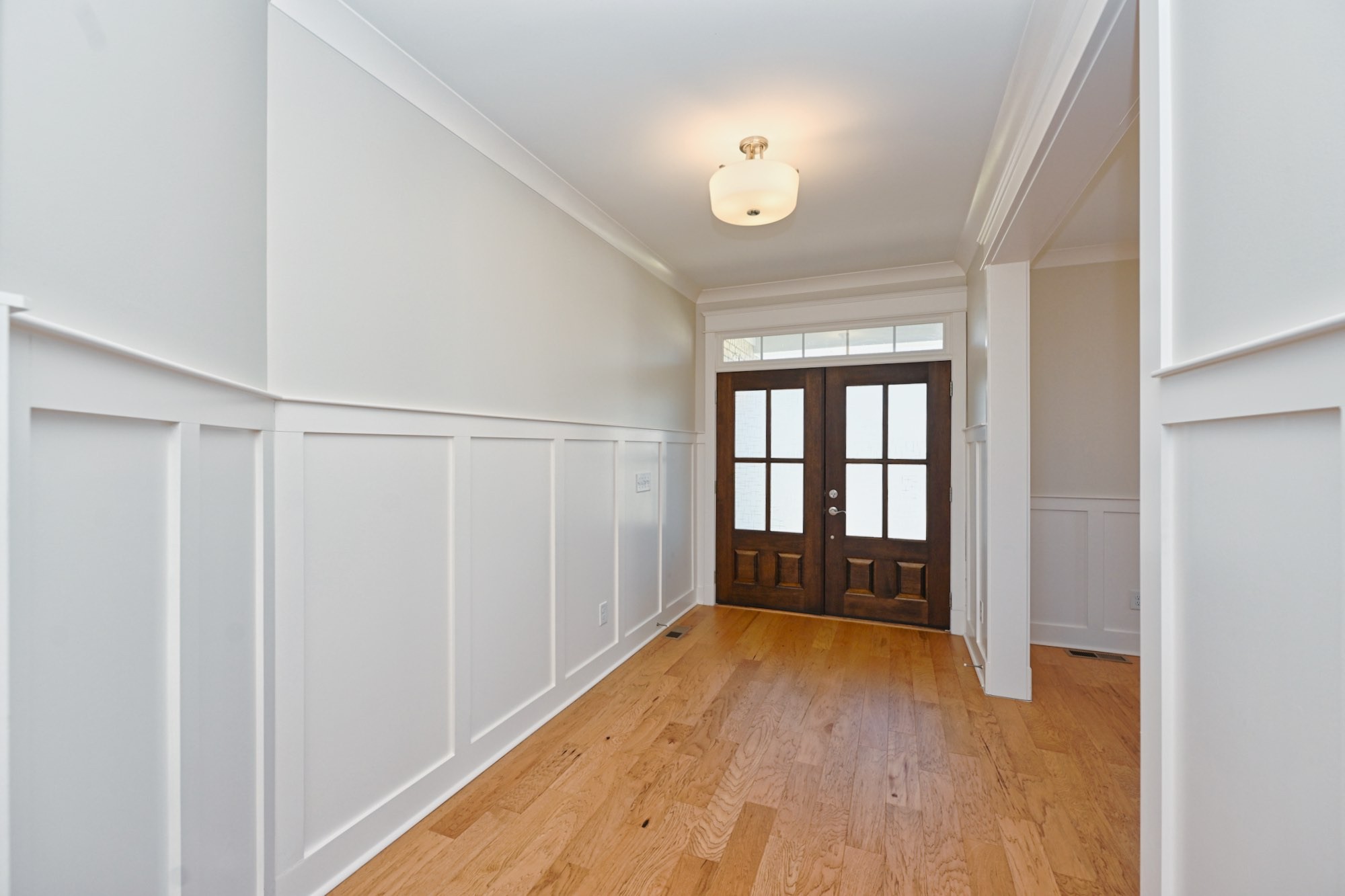 7077 Fiddlers Glen Dr
