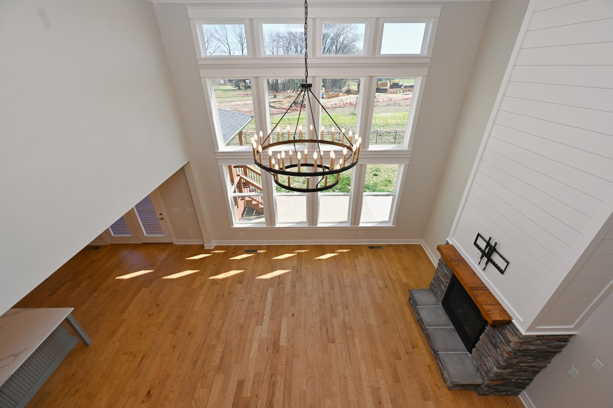 7077 Fiddlers Glen Dr