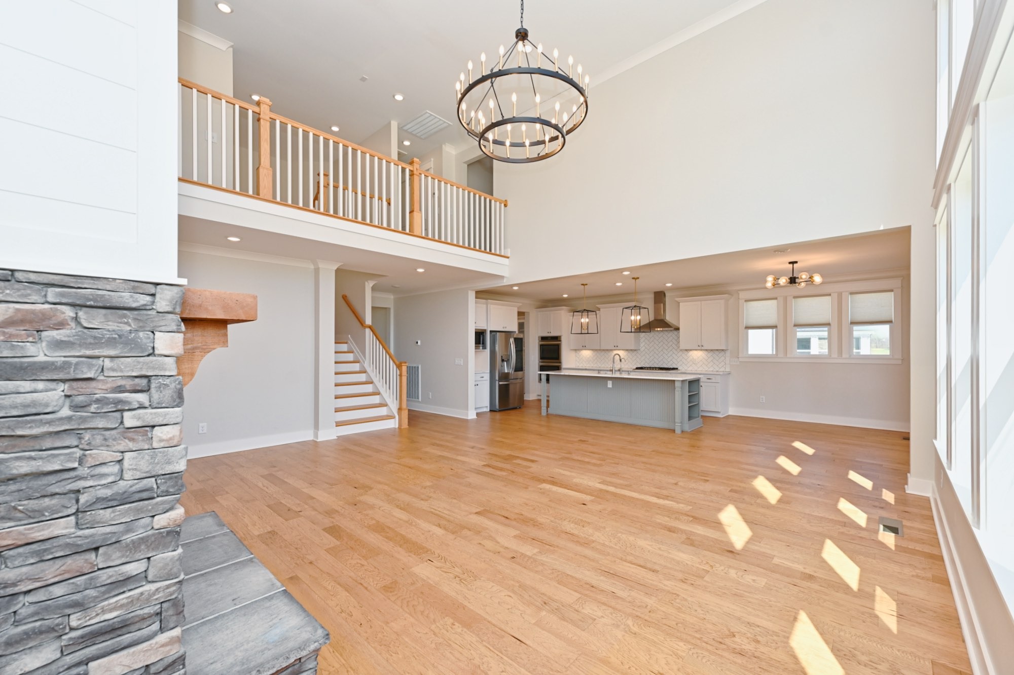 7077 Fiddlers Glen Dr