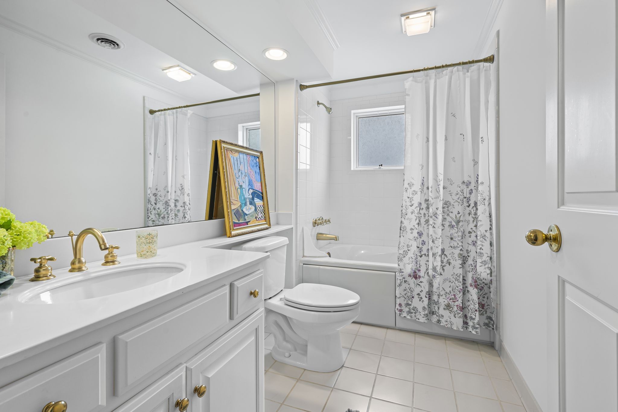 4040 Woodlawn Dr Unit: 20