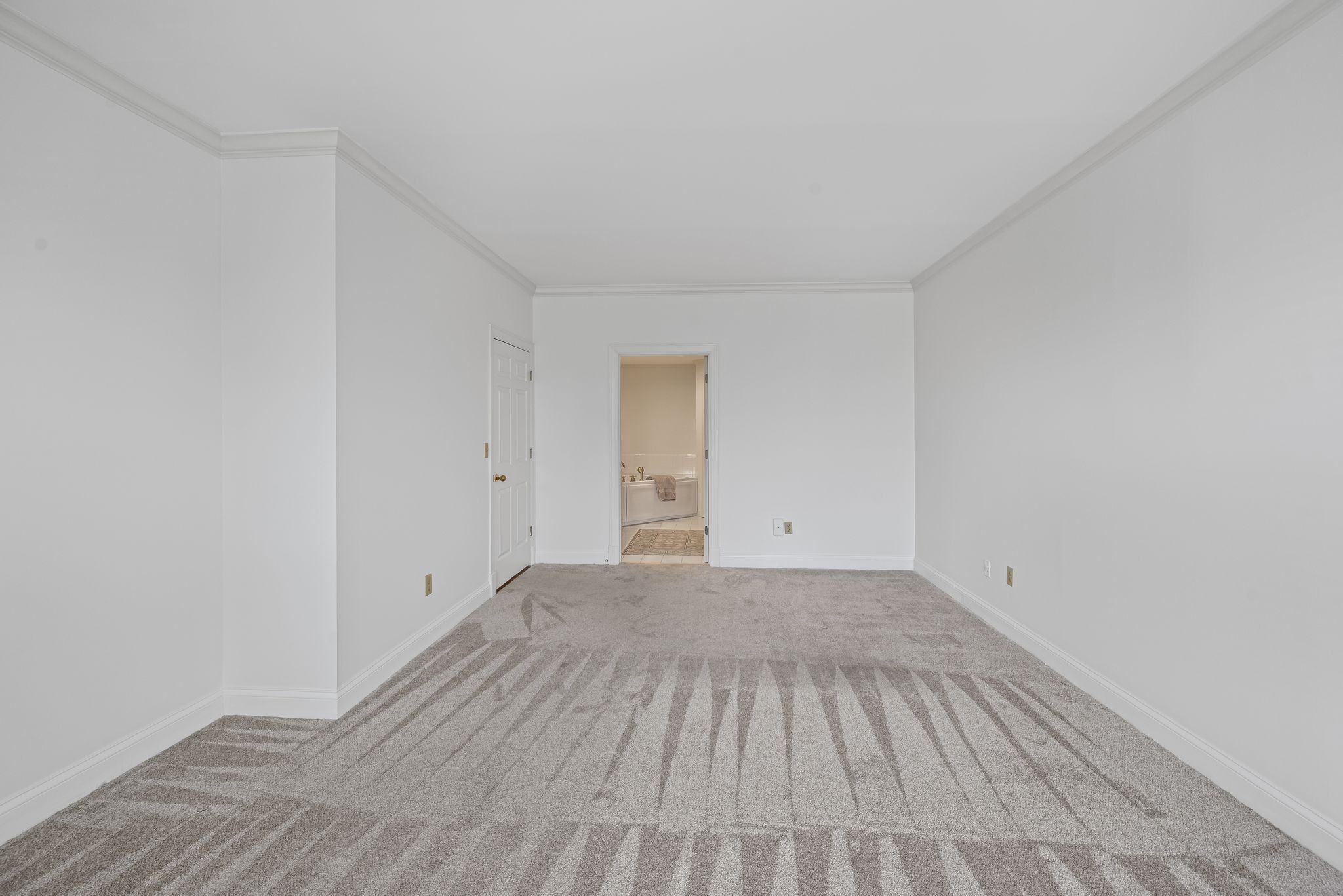 4040 Woodlawn Dr Unit: 20