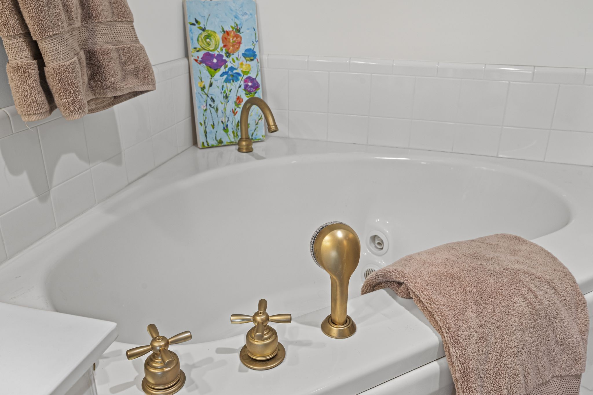 4040 Woodlawn Dr Unit: 20