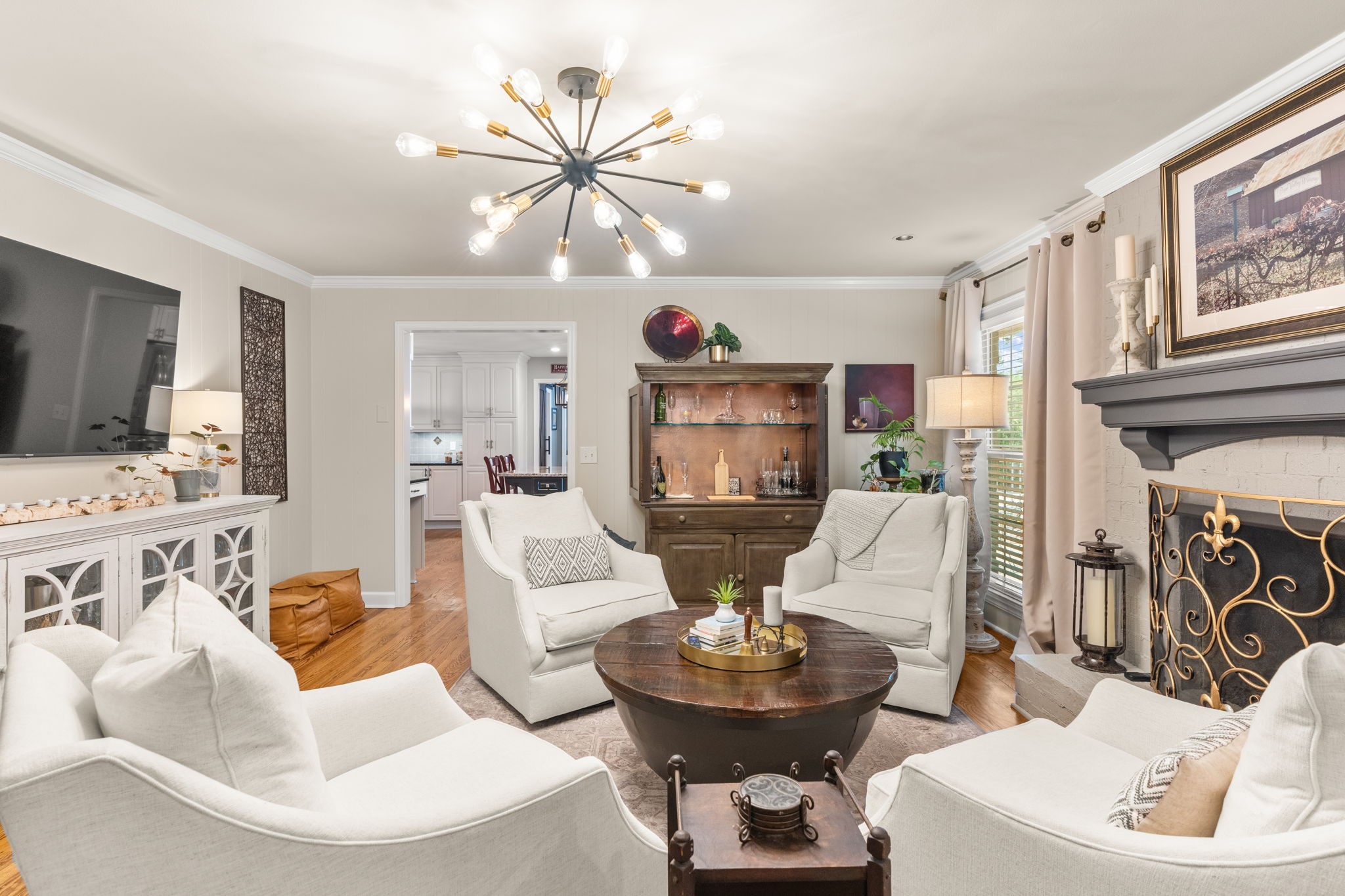 506 Clematis Dr