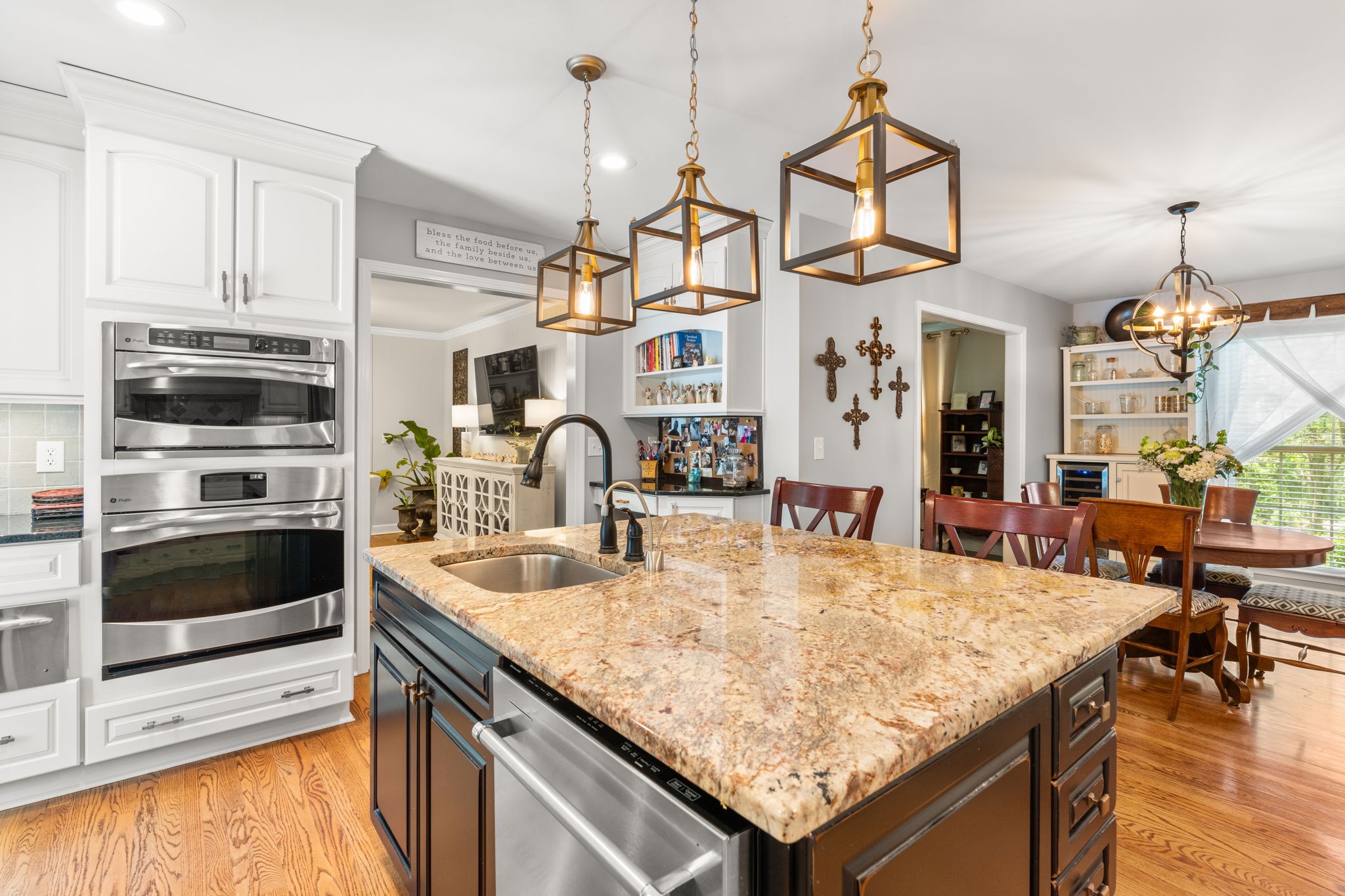 506 Clematis Dr