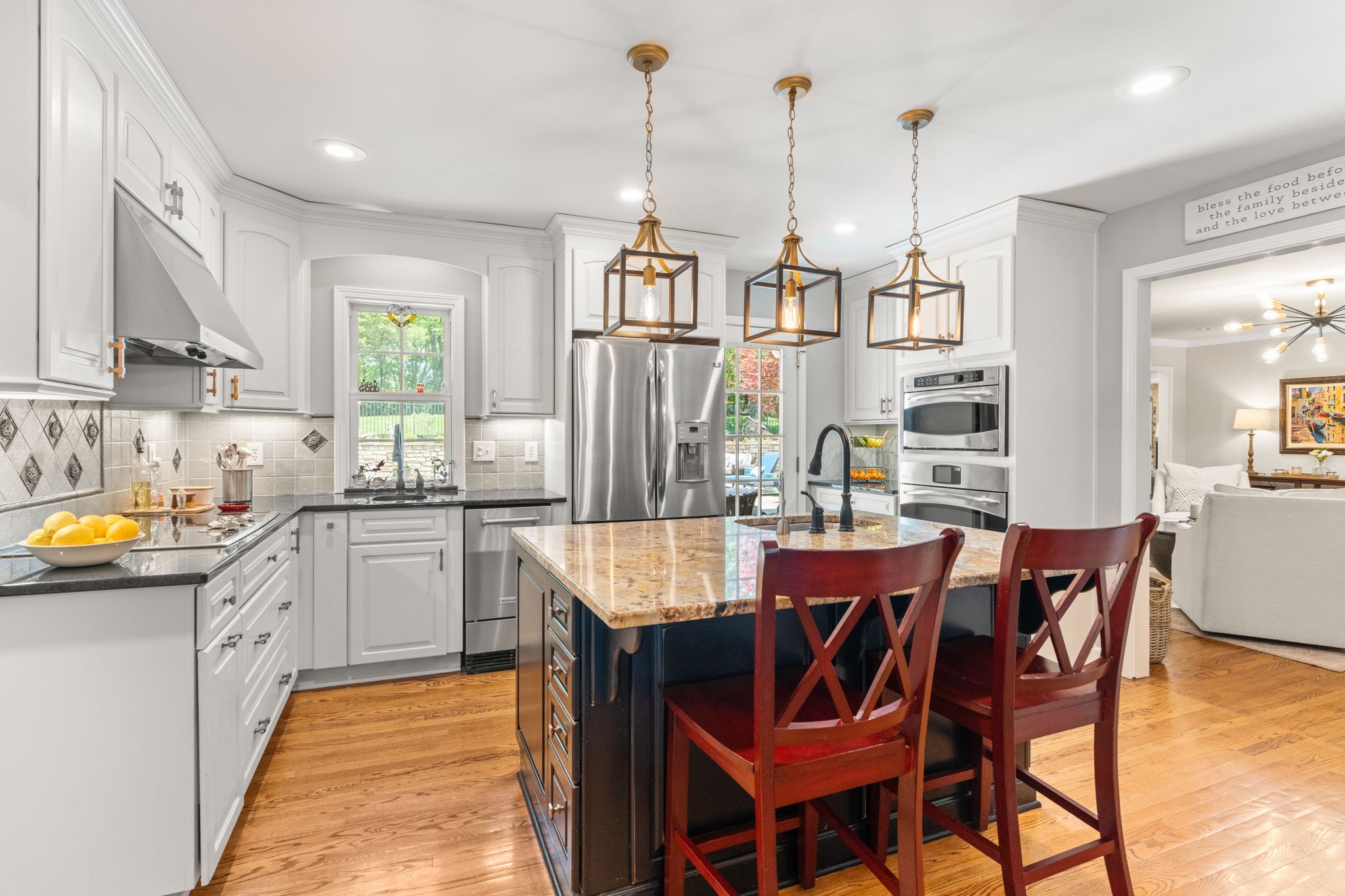 506 Clematis Dr