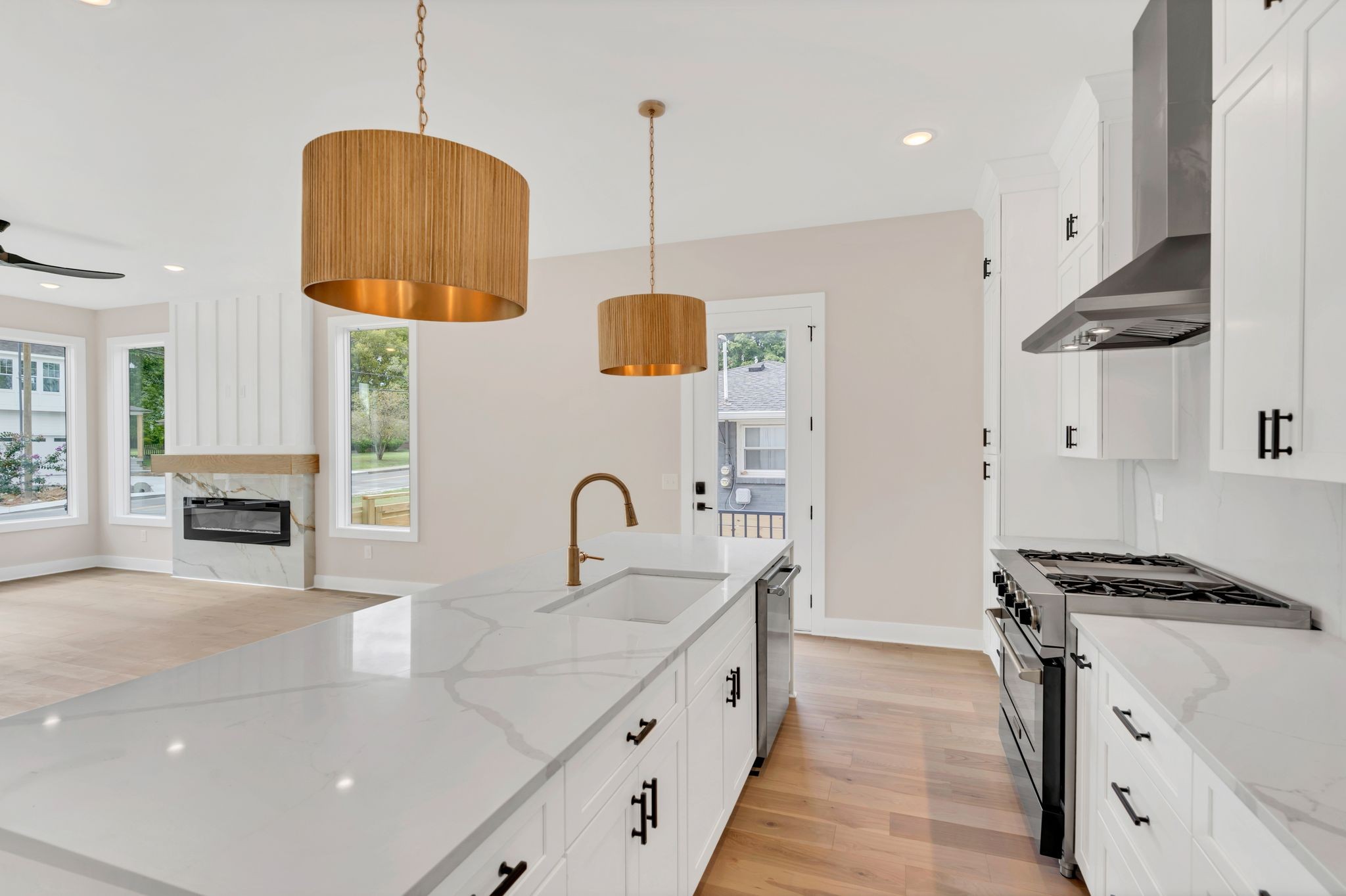 1025 Preston Dr
