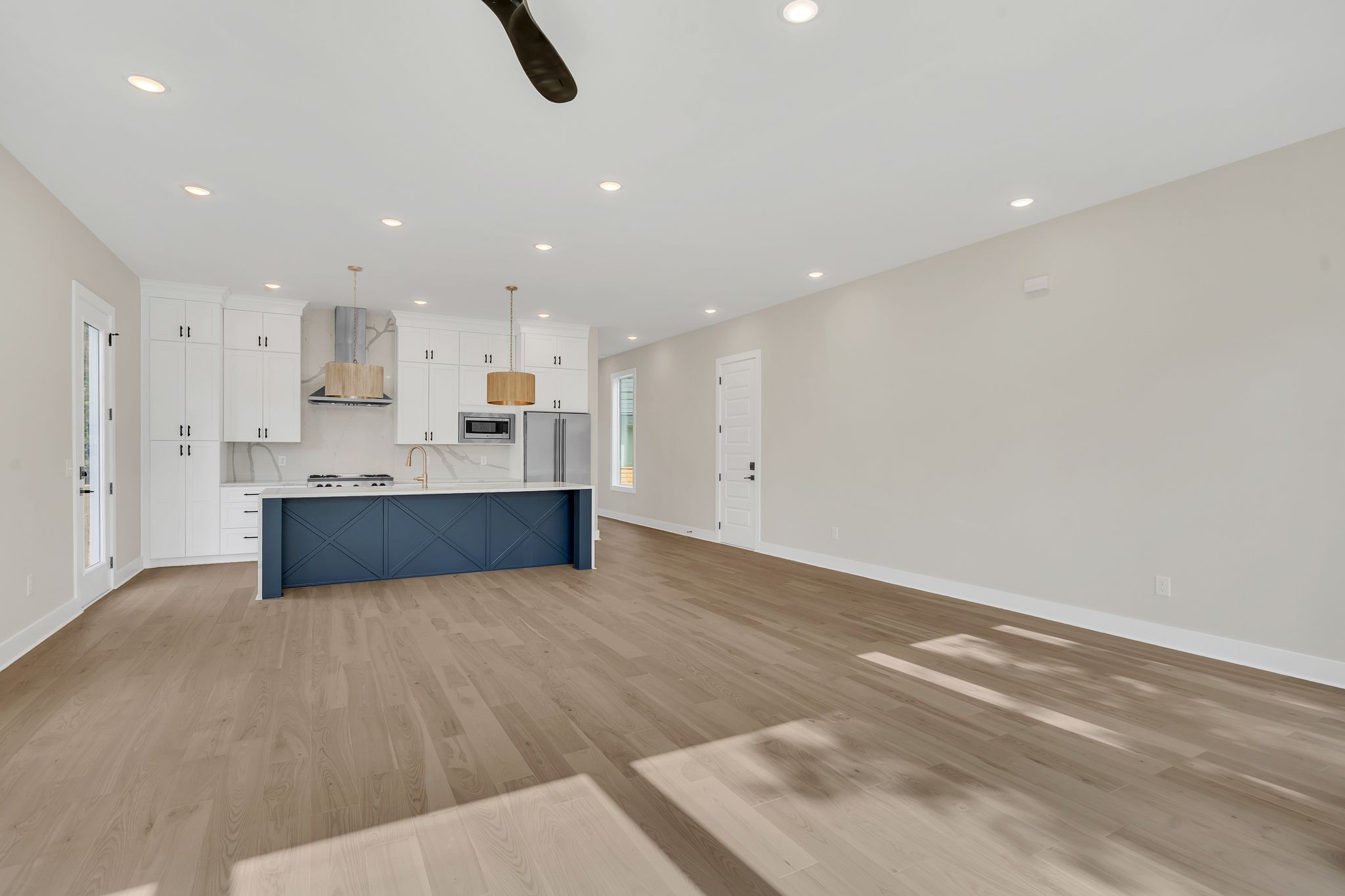 1025 Preston Dr
