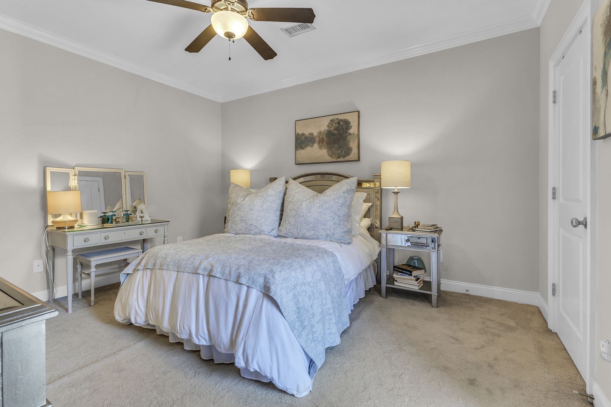 2112 Acklen Ave Unit: 201