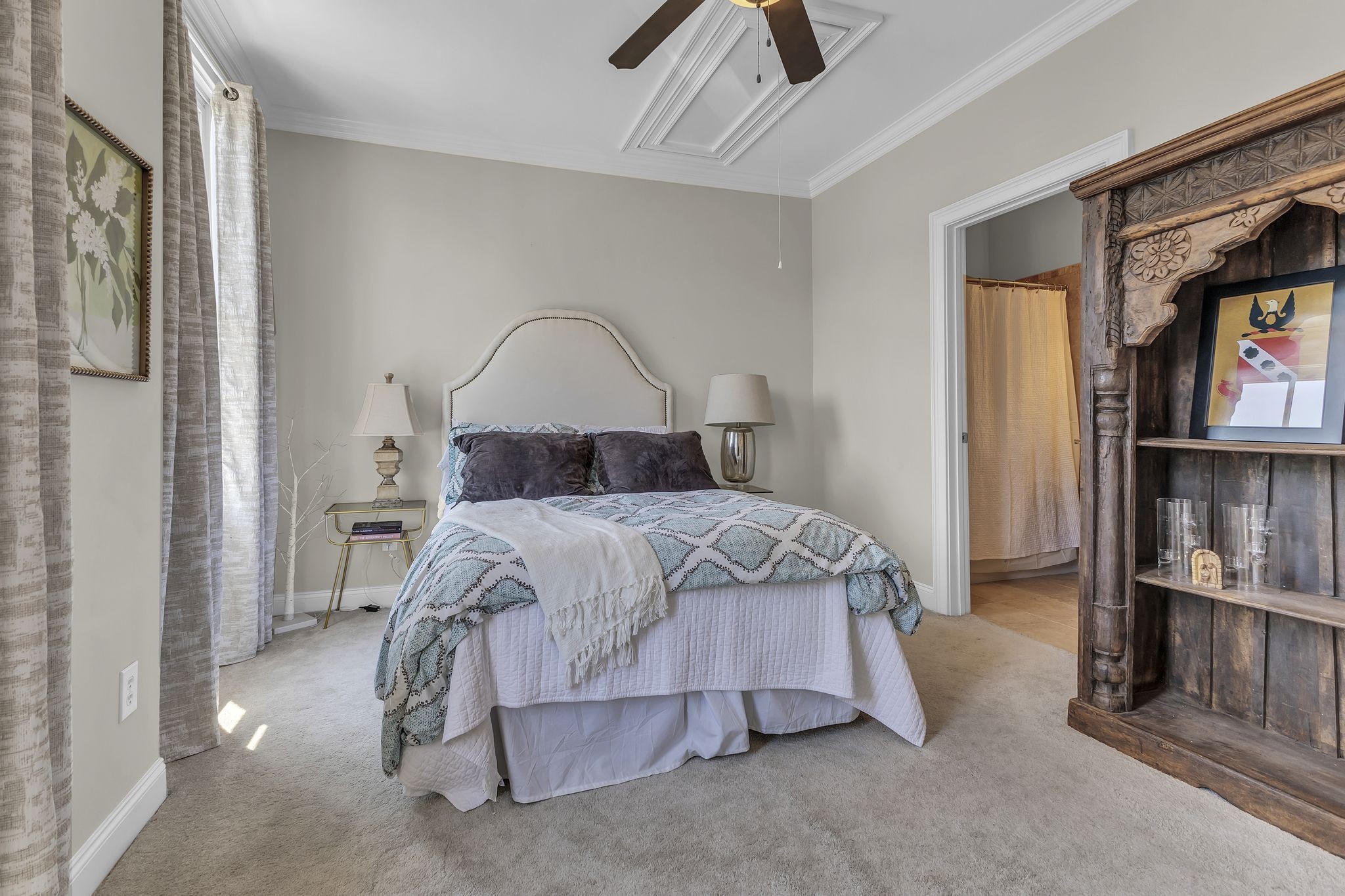 2112 Acklen Ave Unit: 201