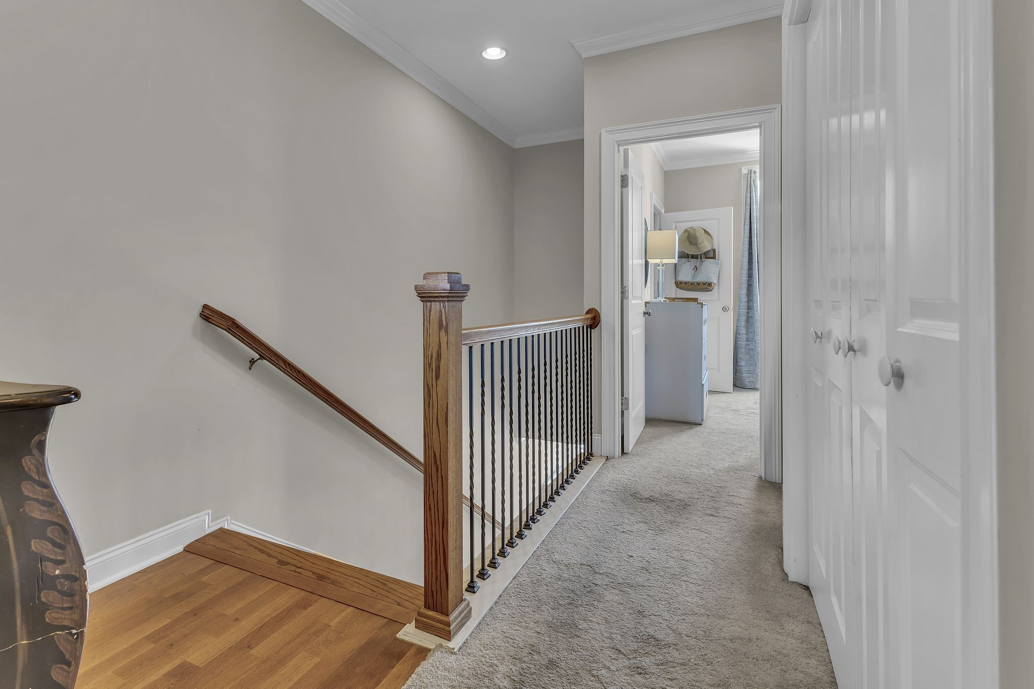 2112 Acklen Ave Unit: 201