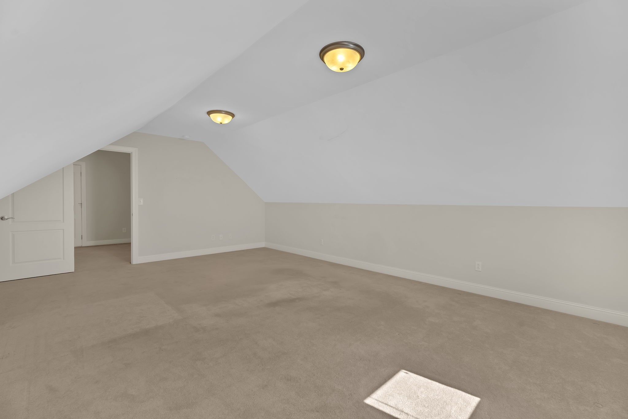 8036 Charlotte Pike