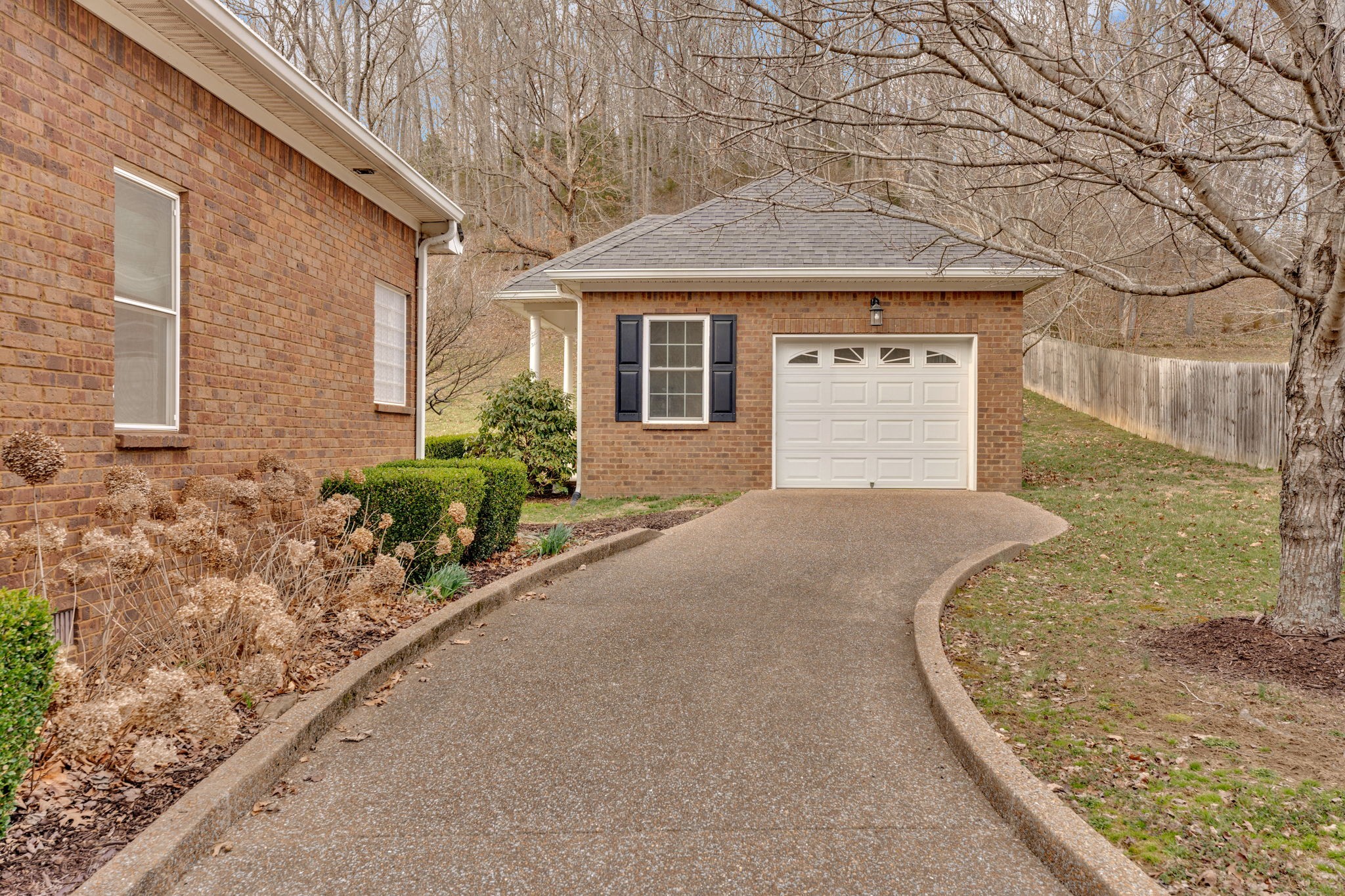 8036 Charlotte Pike