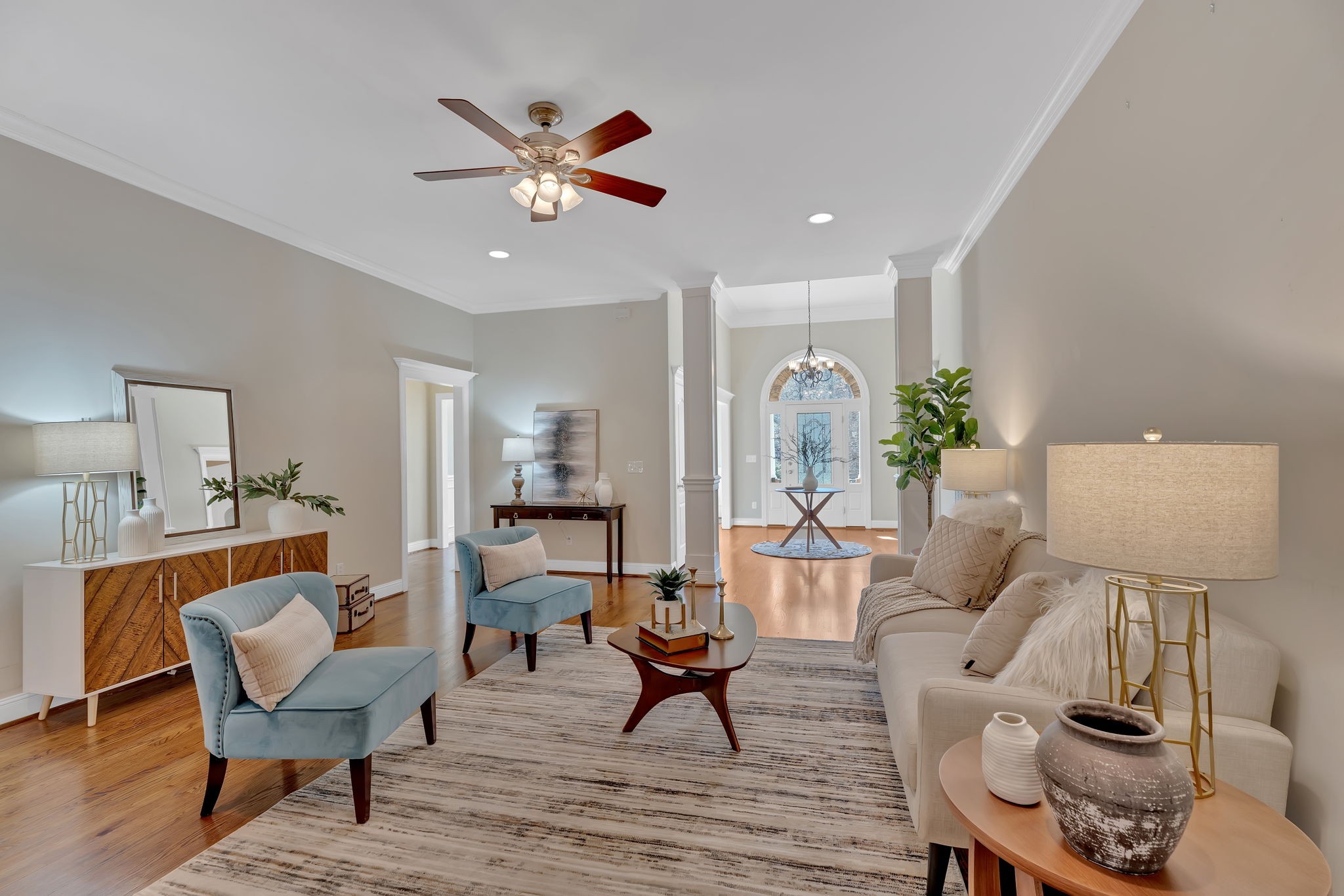8036 Charlotte Pike