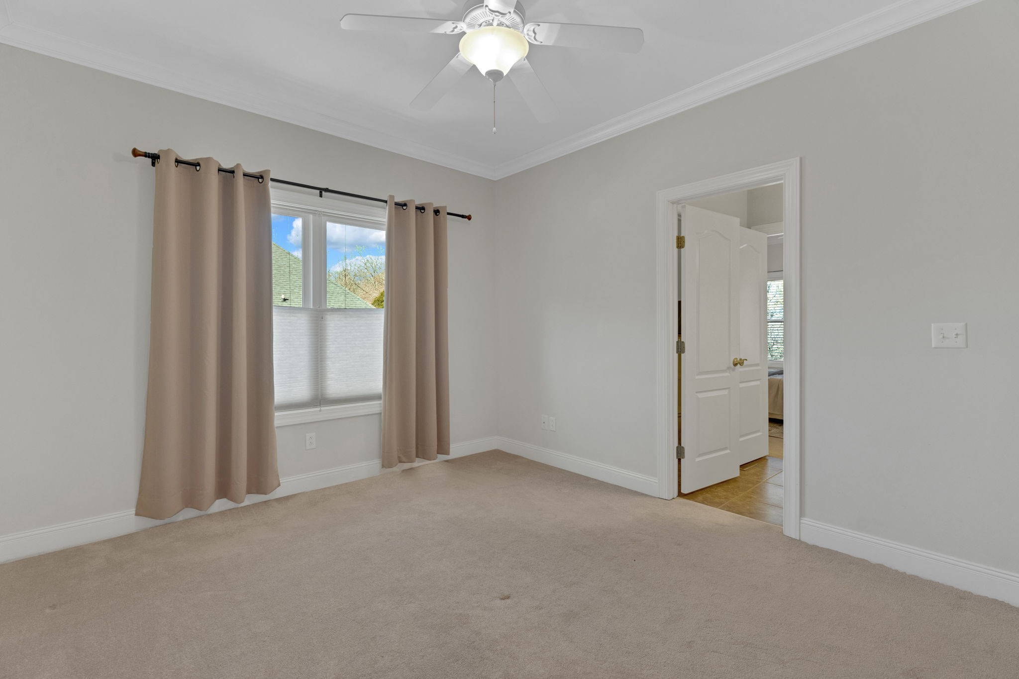 8036 Charlotte Pike