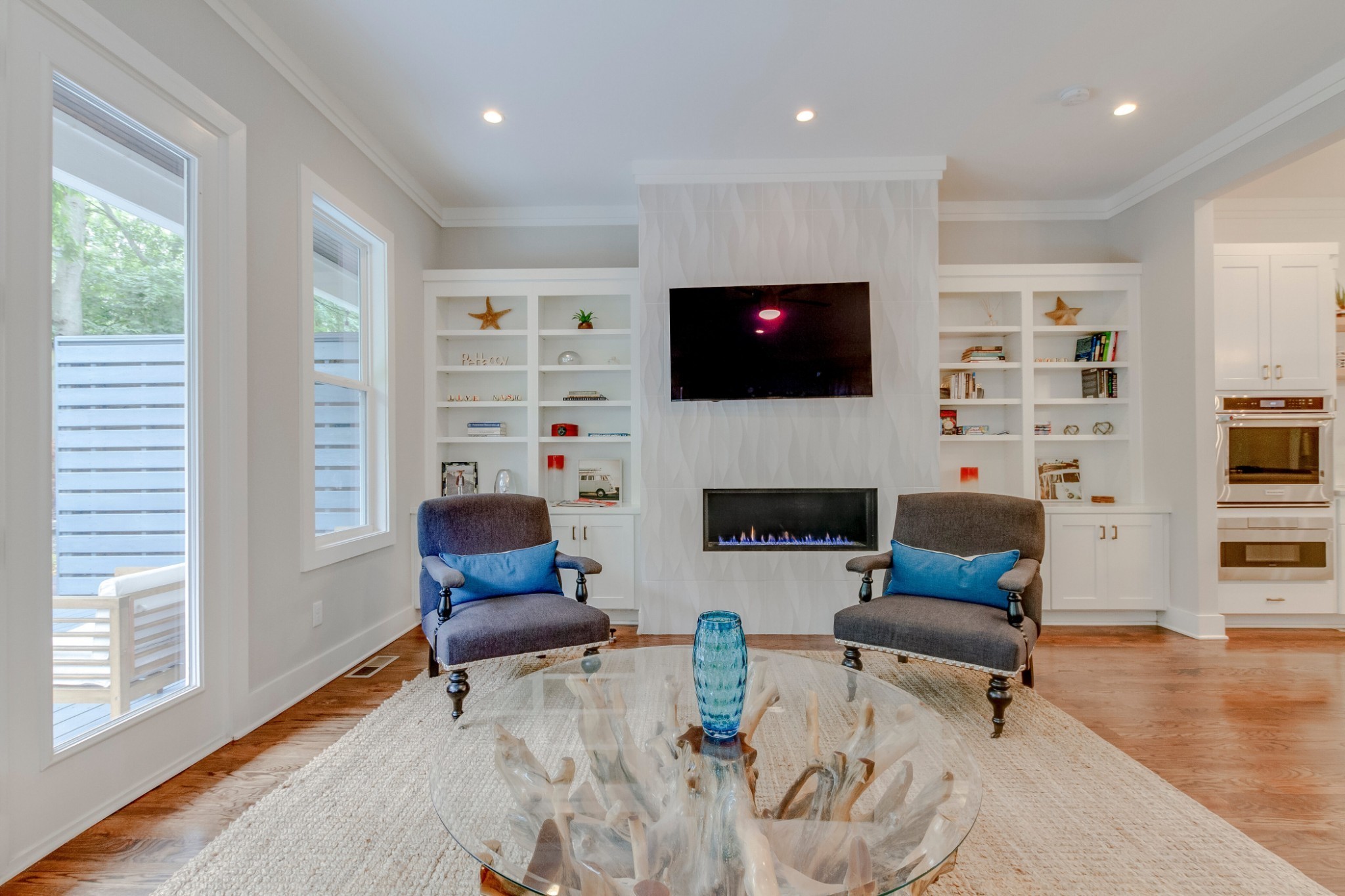 939 Southside Pl