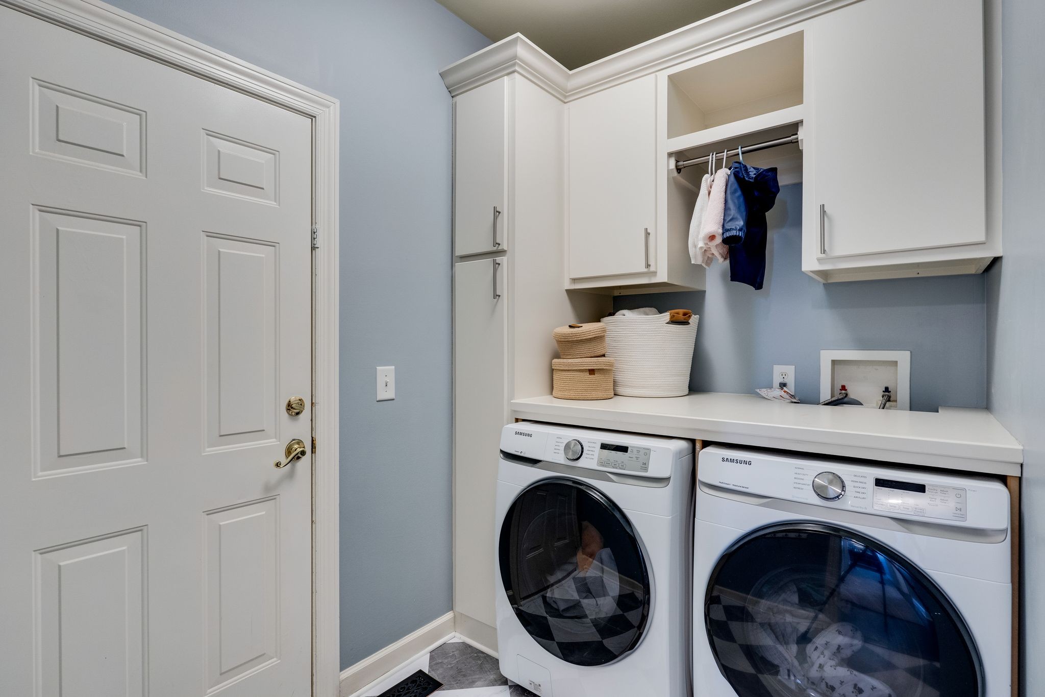 6545 Banbury Crossing