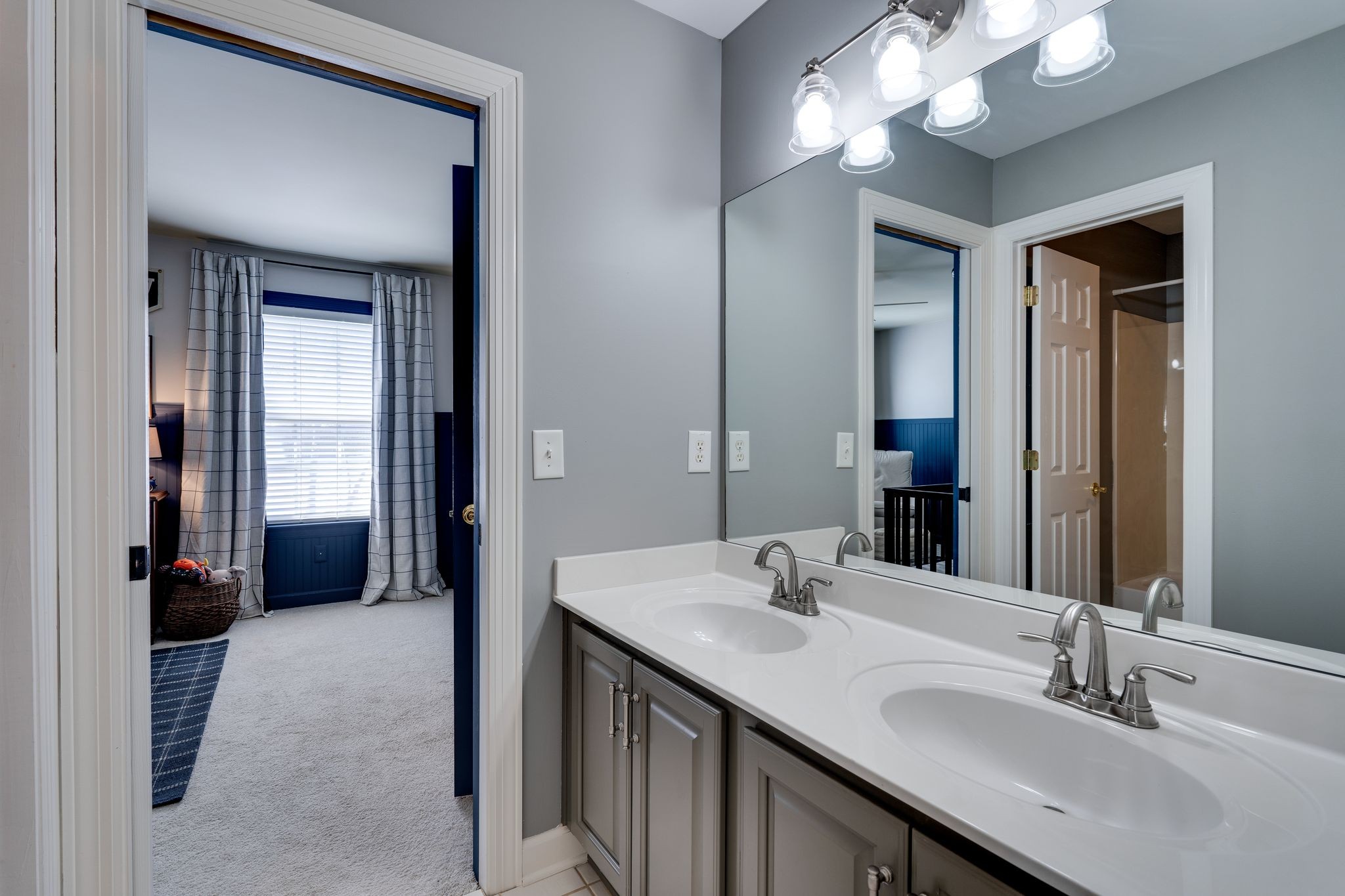 6545 Banbury Crossing