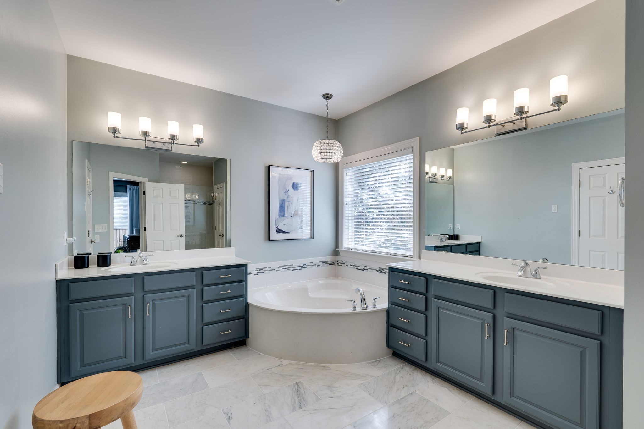 6545 Banbury Crossing