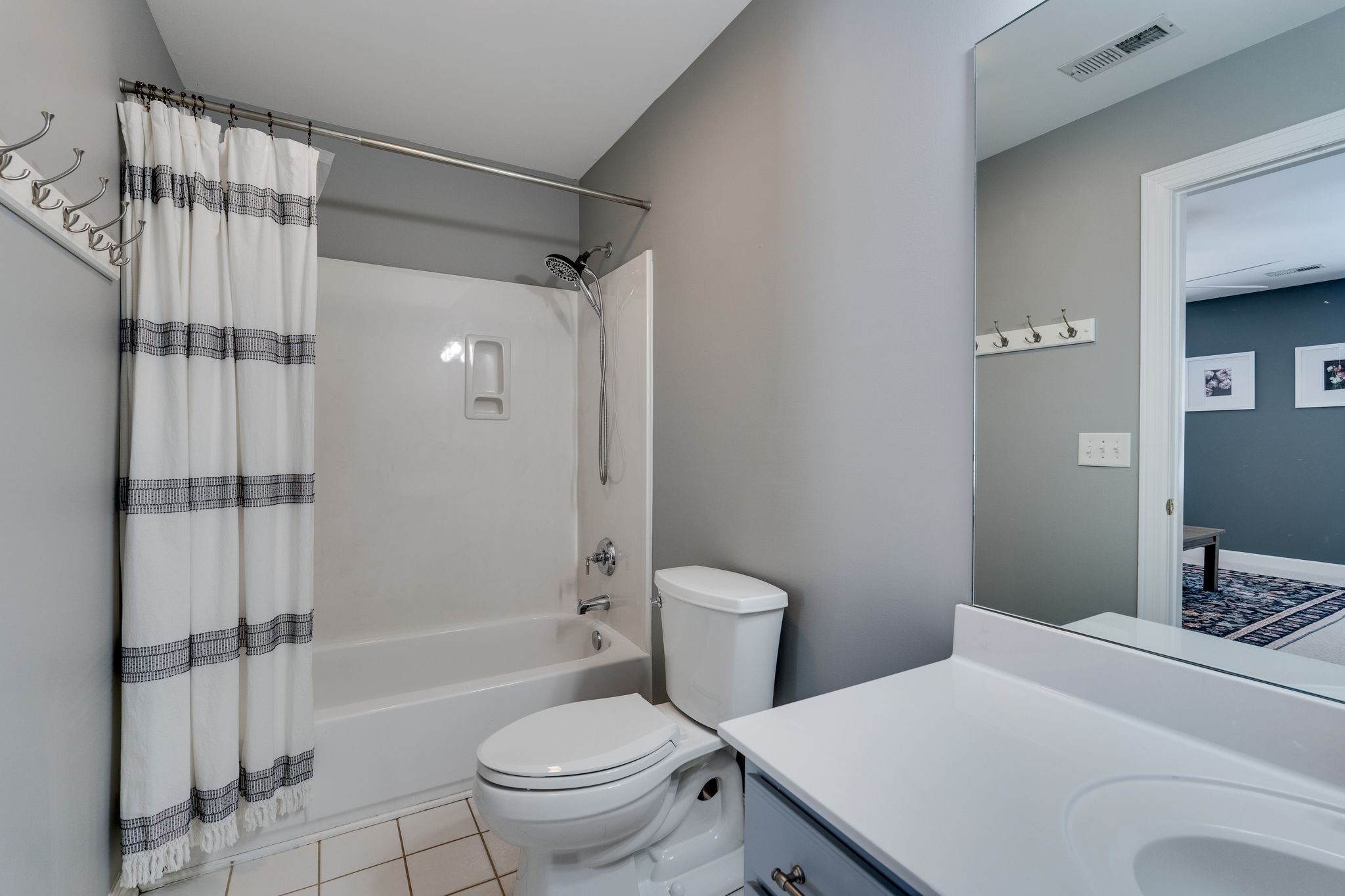 6545 Banbury Crossing