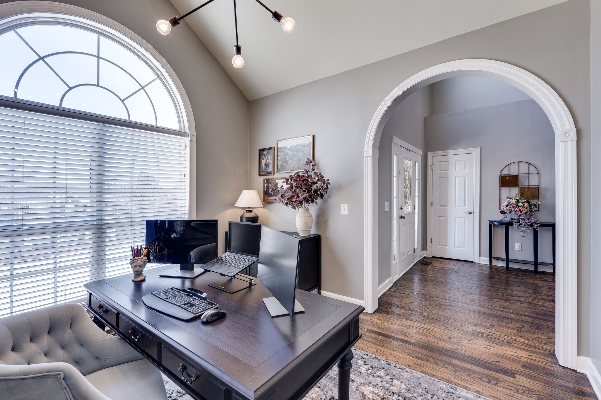 6545 Banbury Crossing