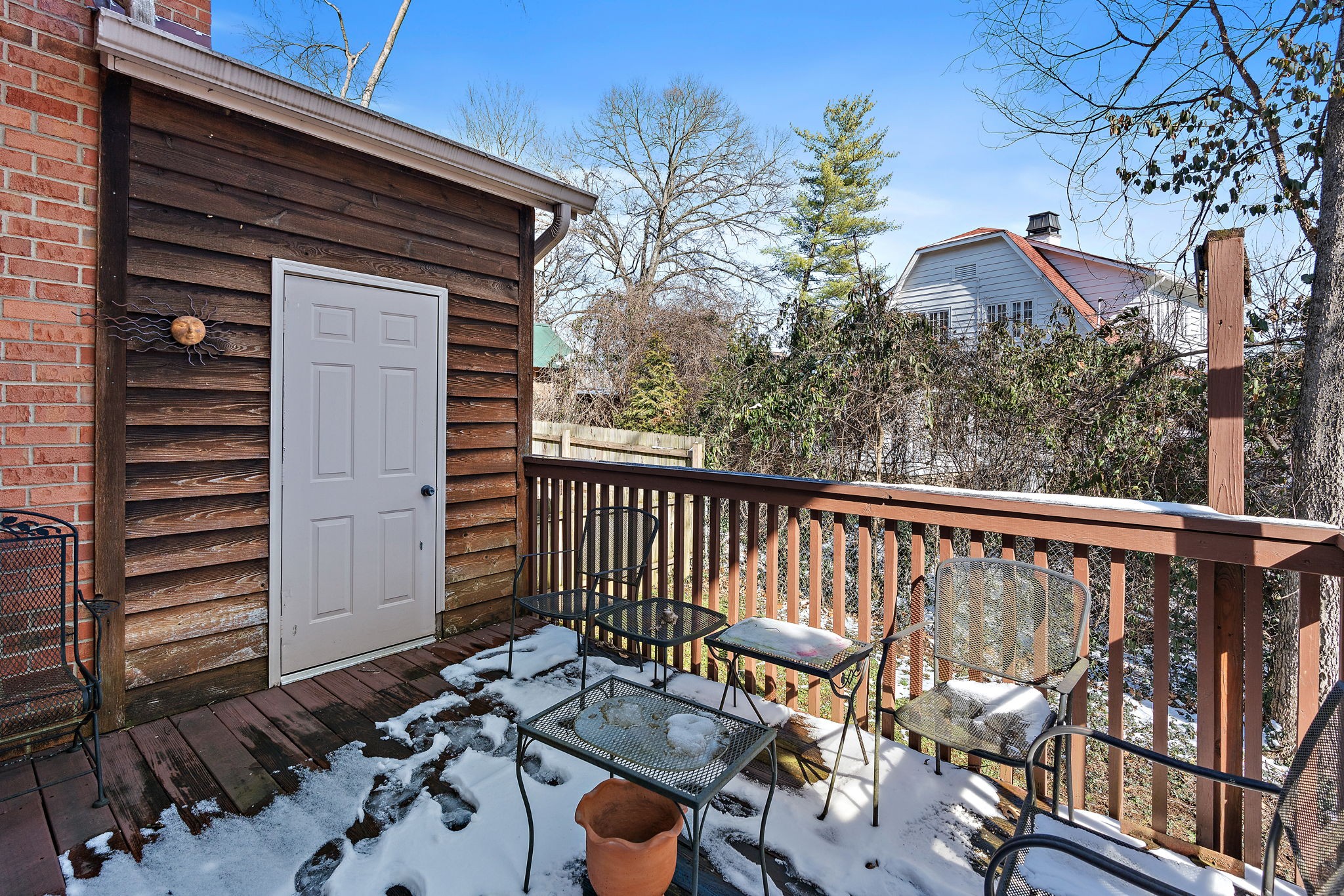 111 Stokeswood Place