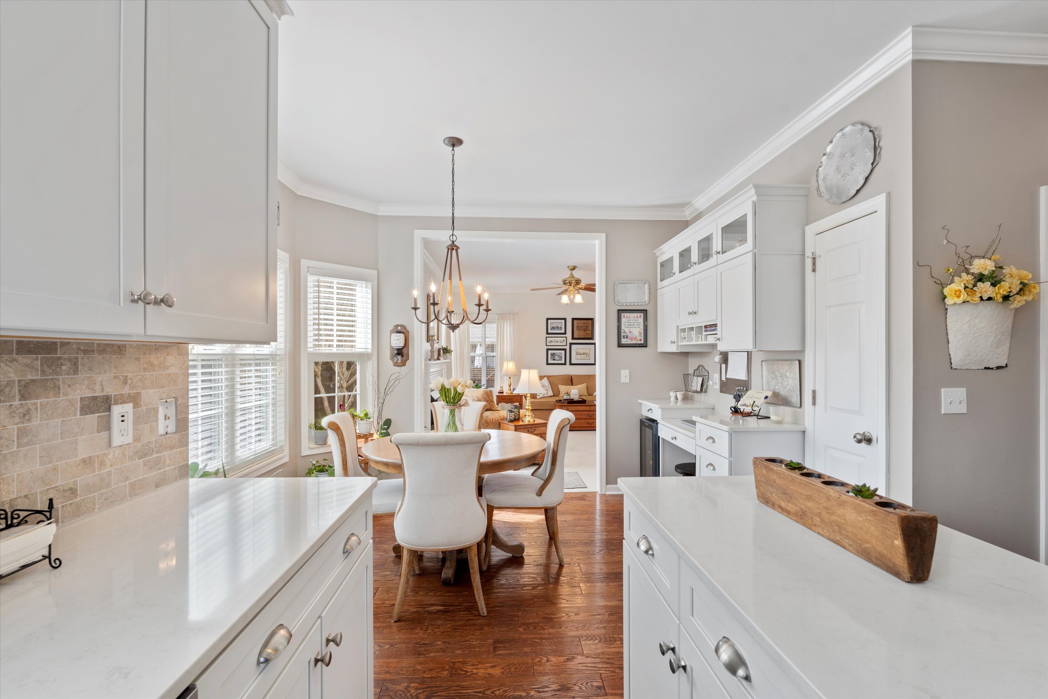 225 Cavalcade Cir
