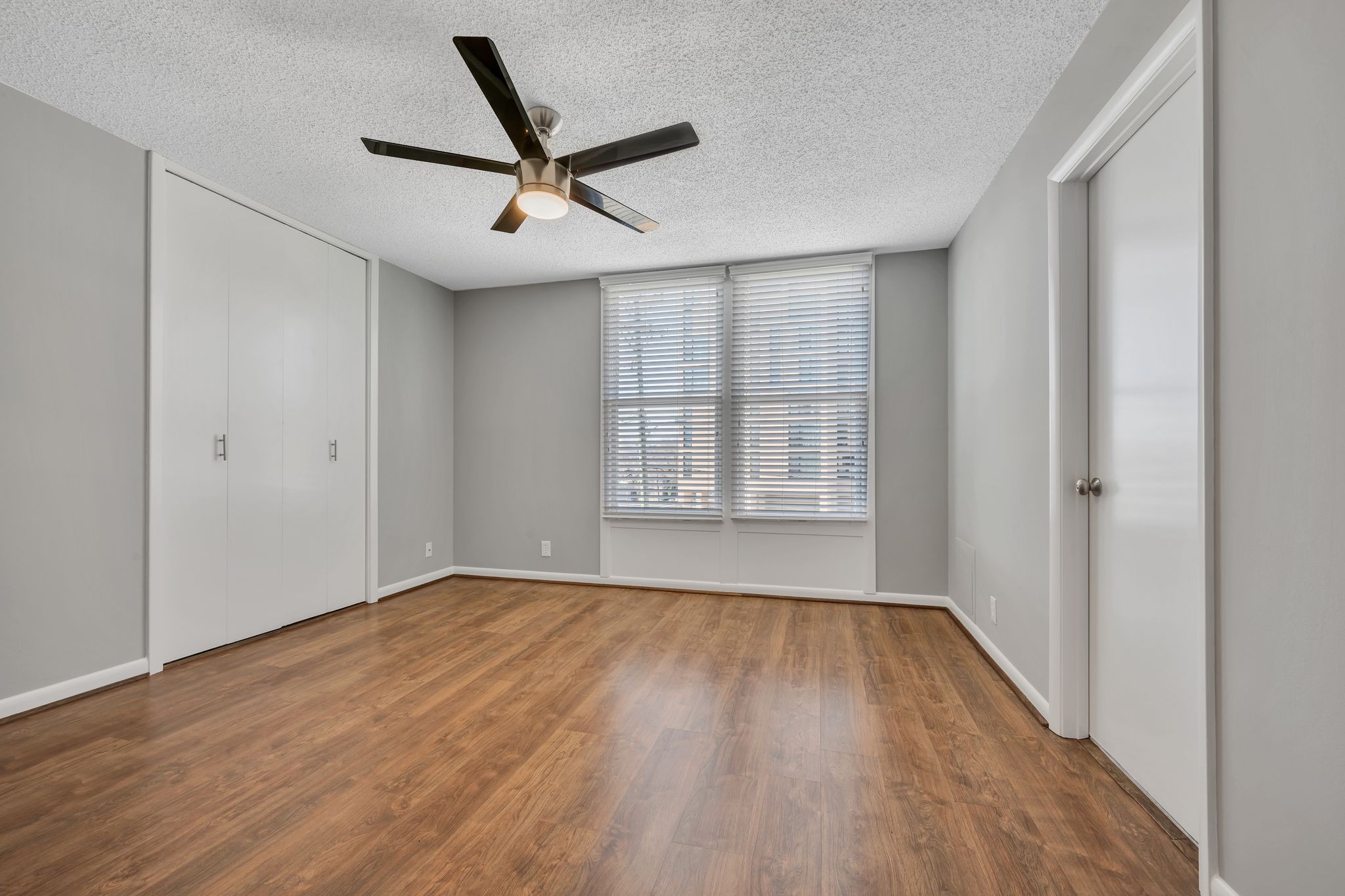 3831 West End Ave Unit: 32