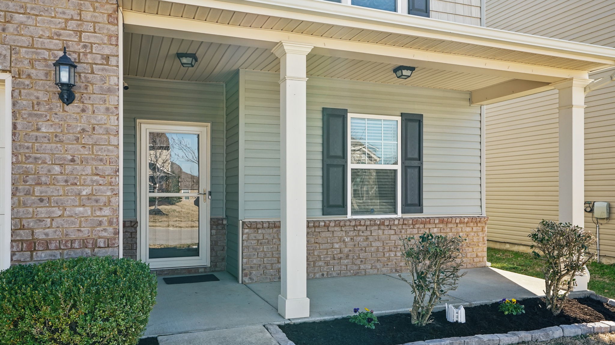 517 Rock Island Way