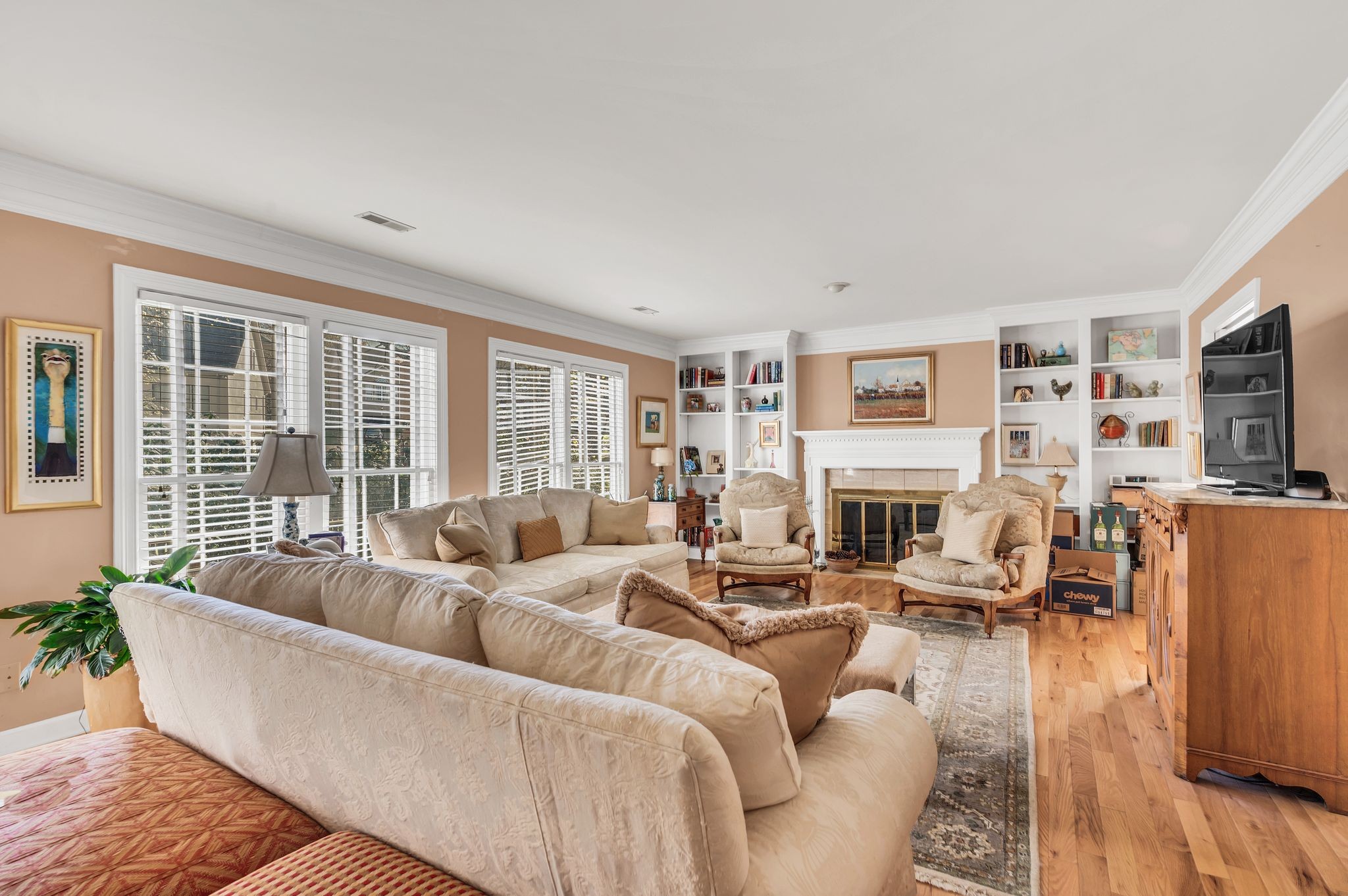 6928 Collinswood Dr