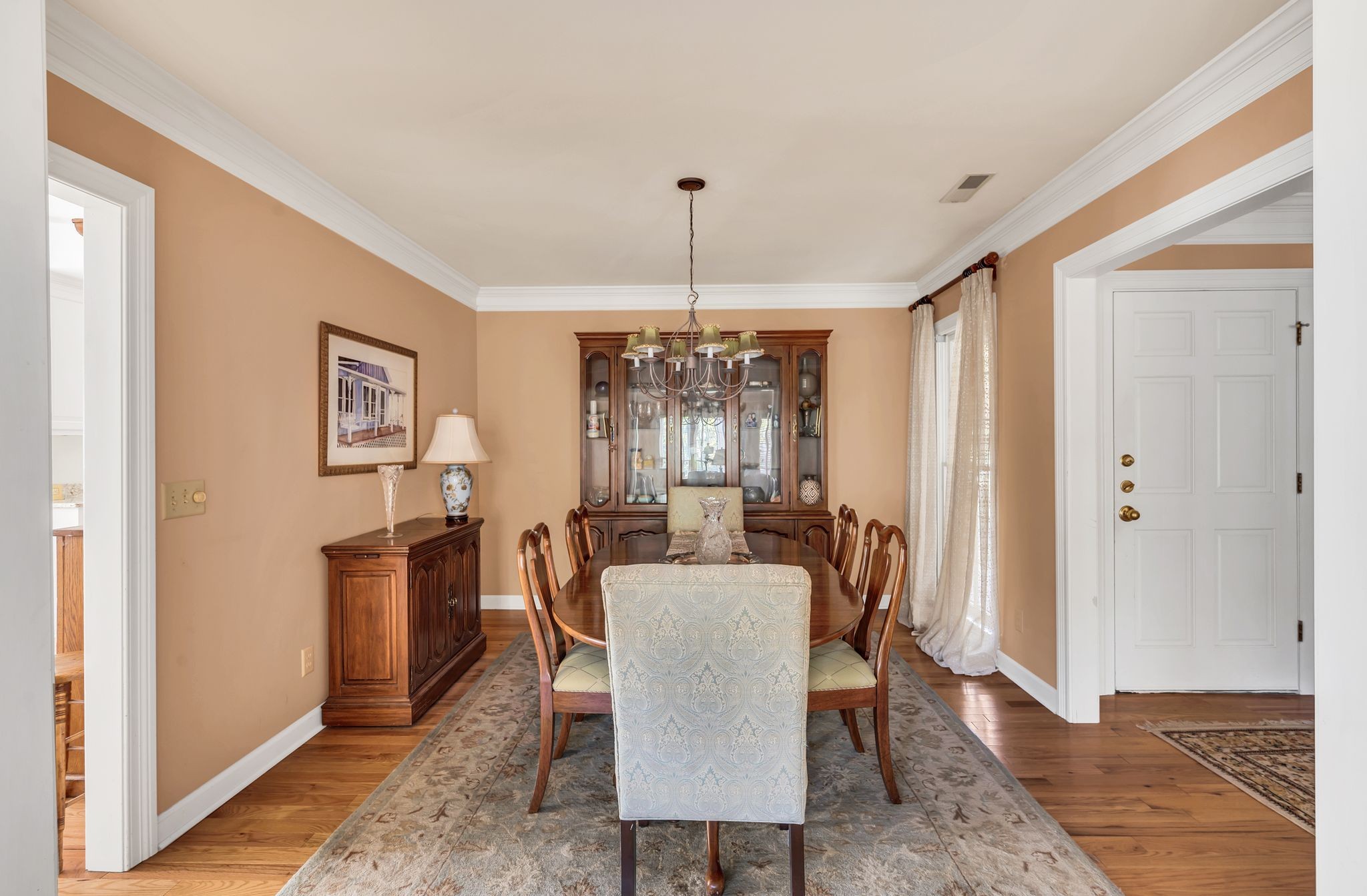 6928 Collinswood Dr