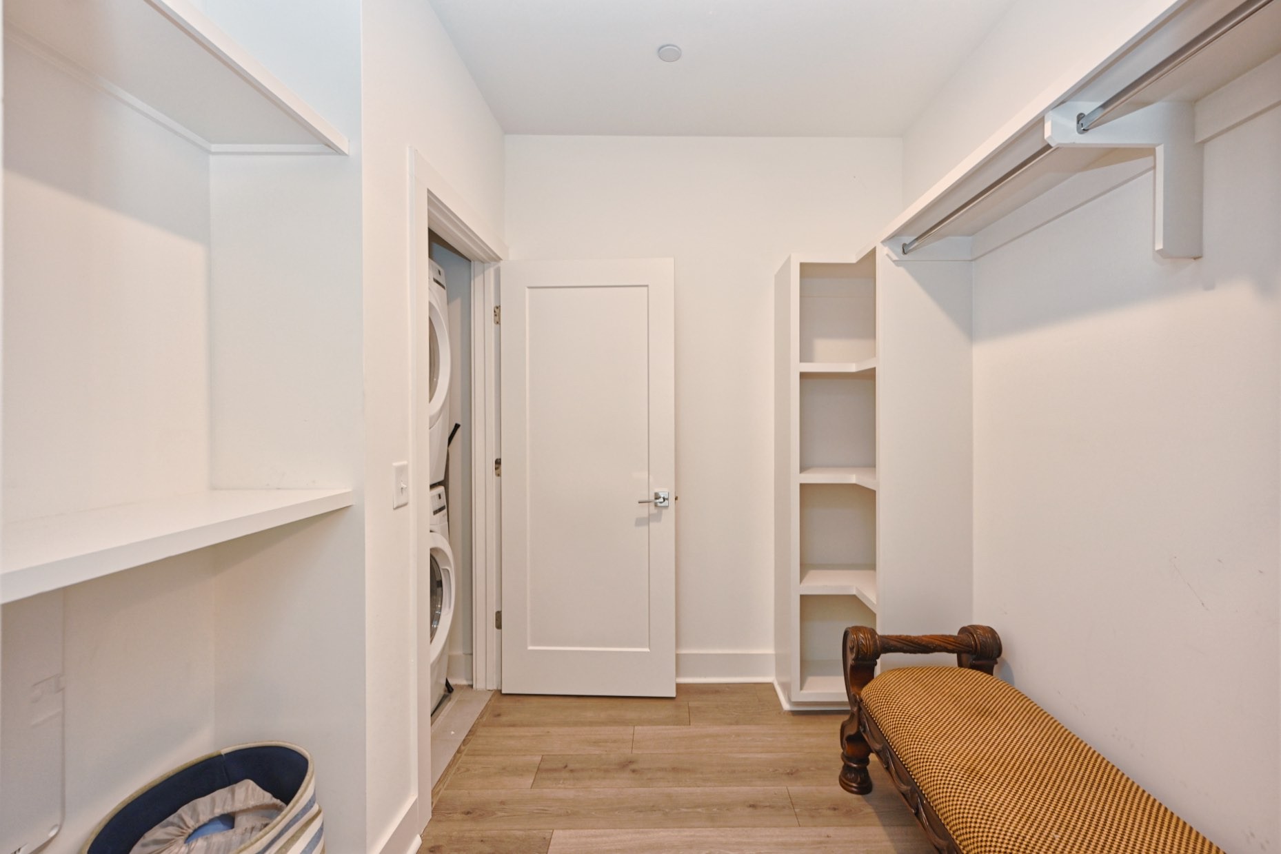 1613 Marshall Hollow Dr Unit: 203