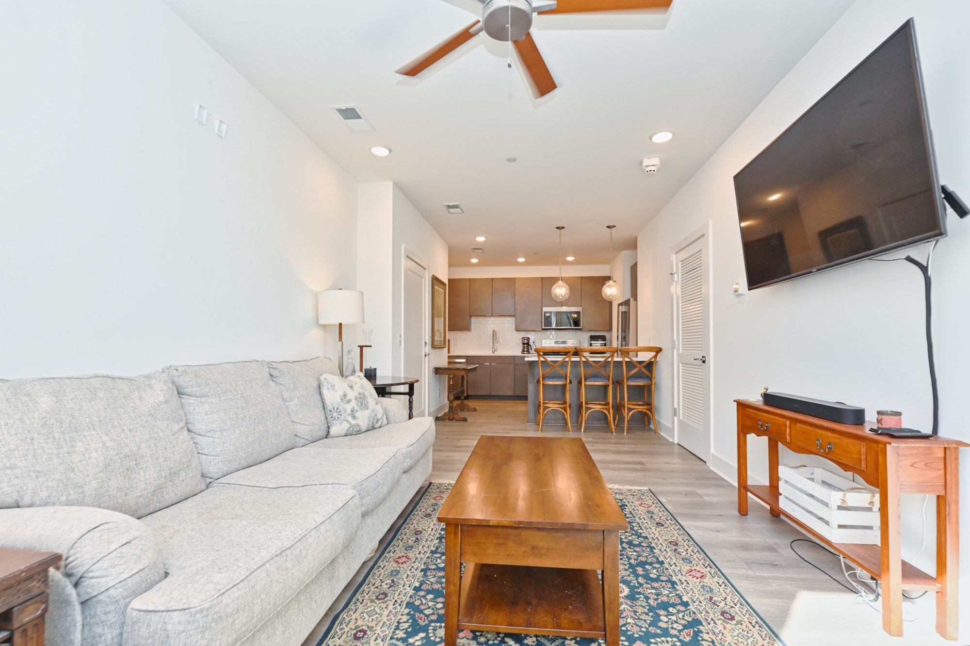 1613 Marshall Hollow Dr Unit: 203