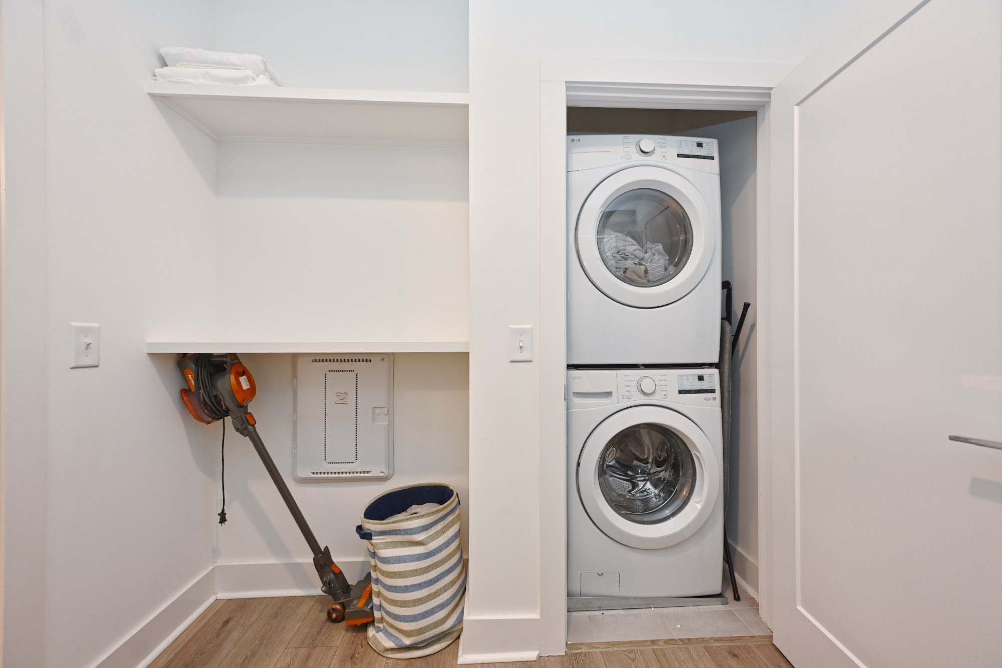 1613 Marshall Hollow Dr Unit: 203