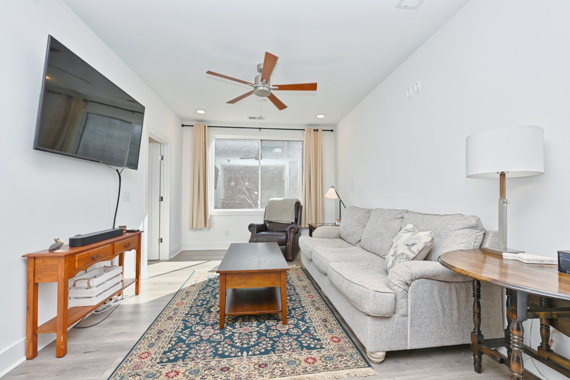1613 Marshall Hollow Dr Unit: 203