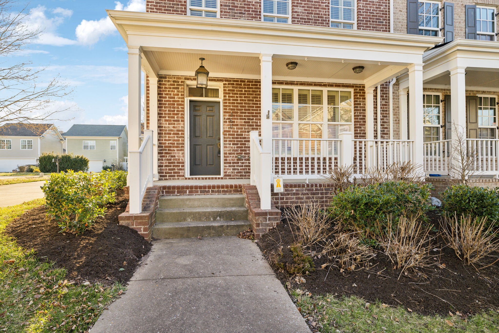 368 Byron Way