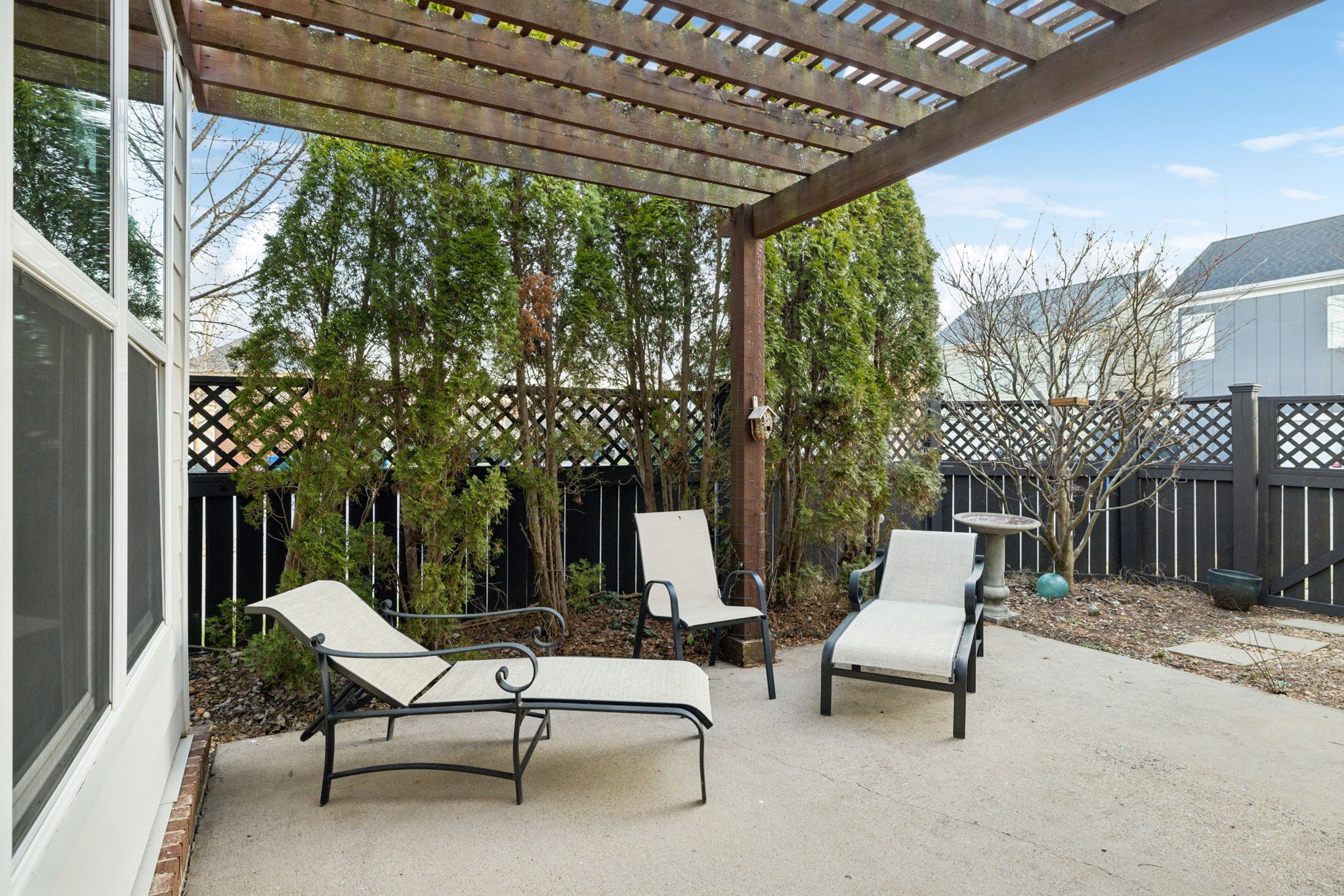 368 Byron Way